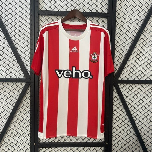 2010s Southampton Retro Football Shirt | Red White Home