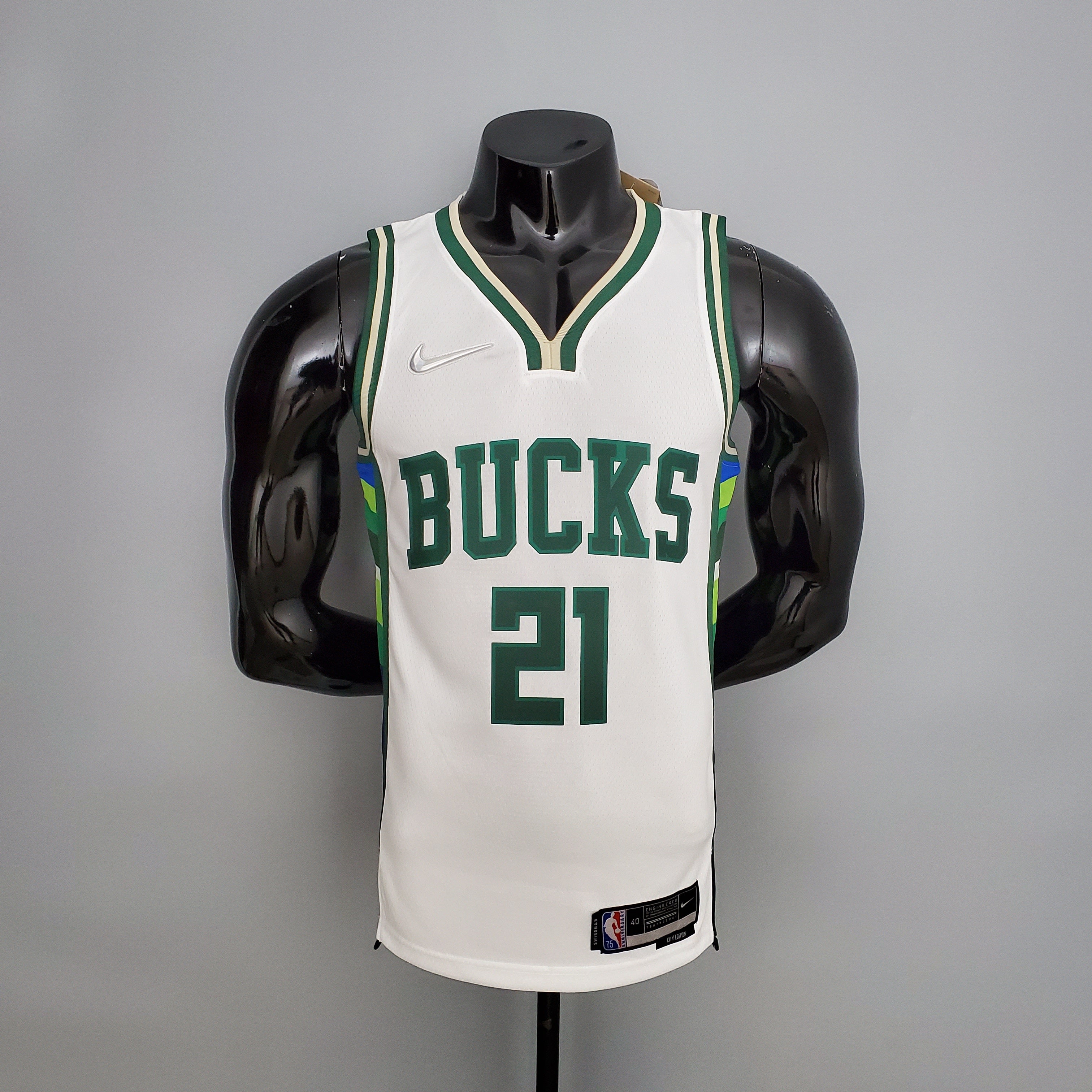 2023 Milwaukee Bucks Holiday #21 Swingman Edition Jersey