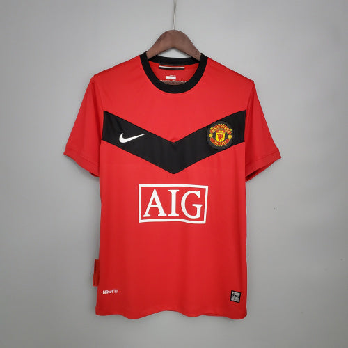 2000s Manchester United Retro Football Shirt | Red Black Home