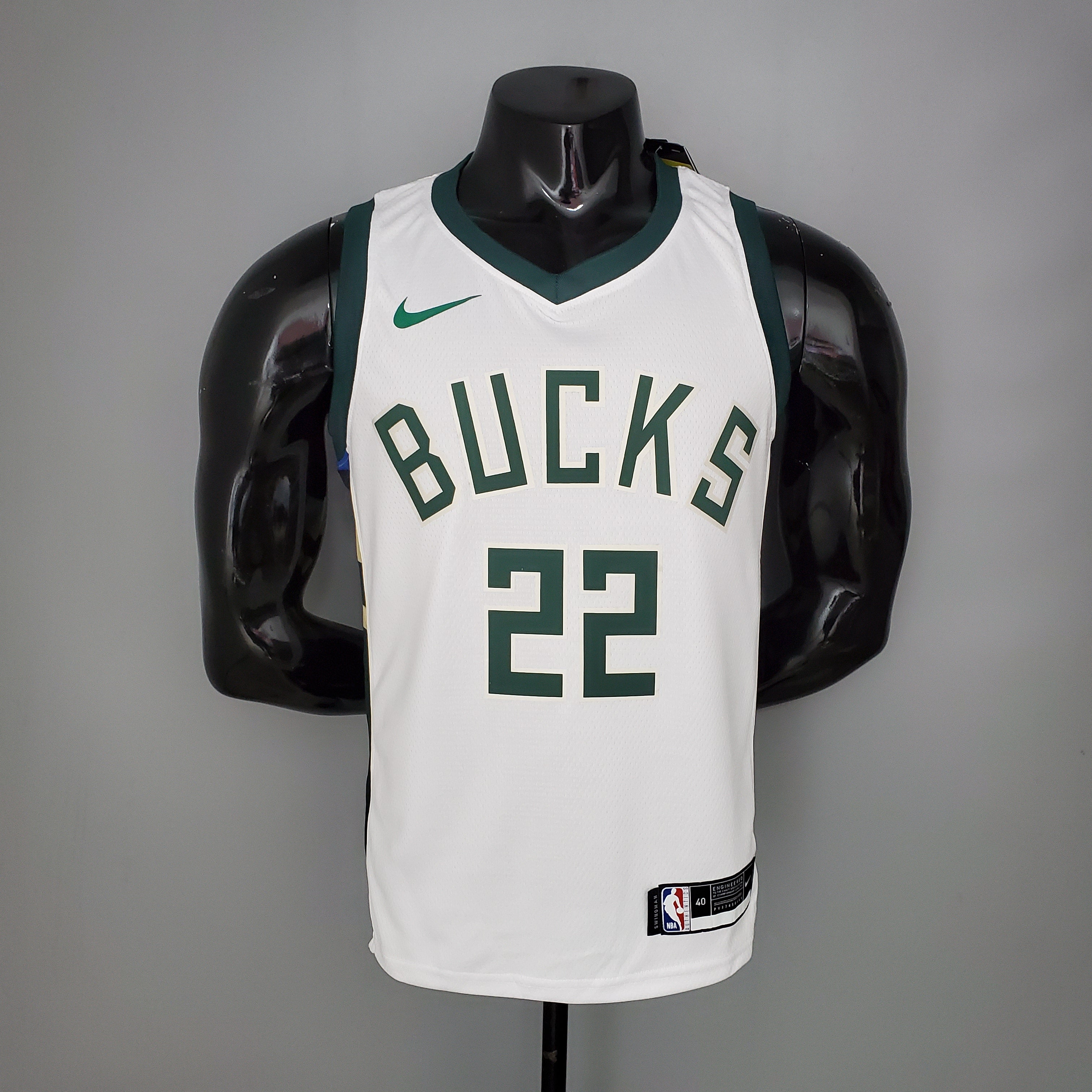 2023 Milwaukee Bucks Middleton #22 Swingman Edition Jersey