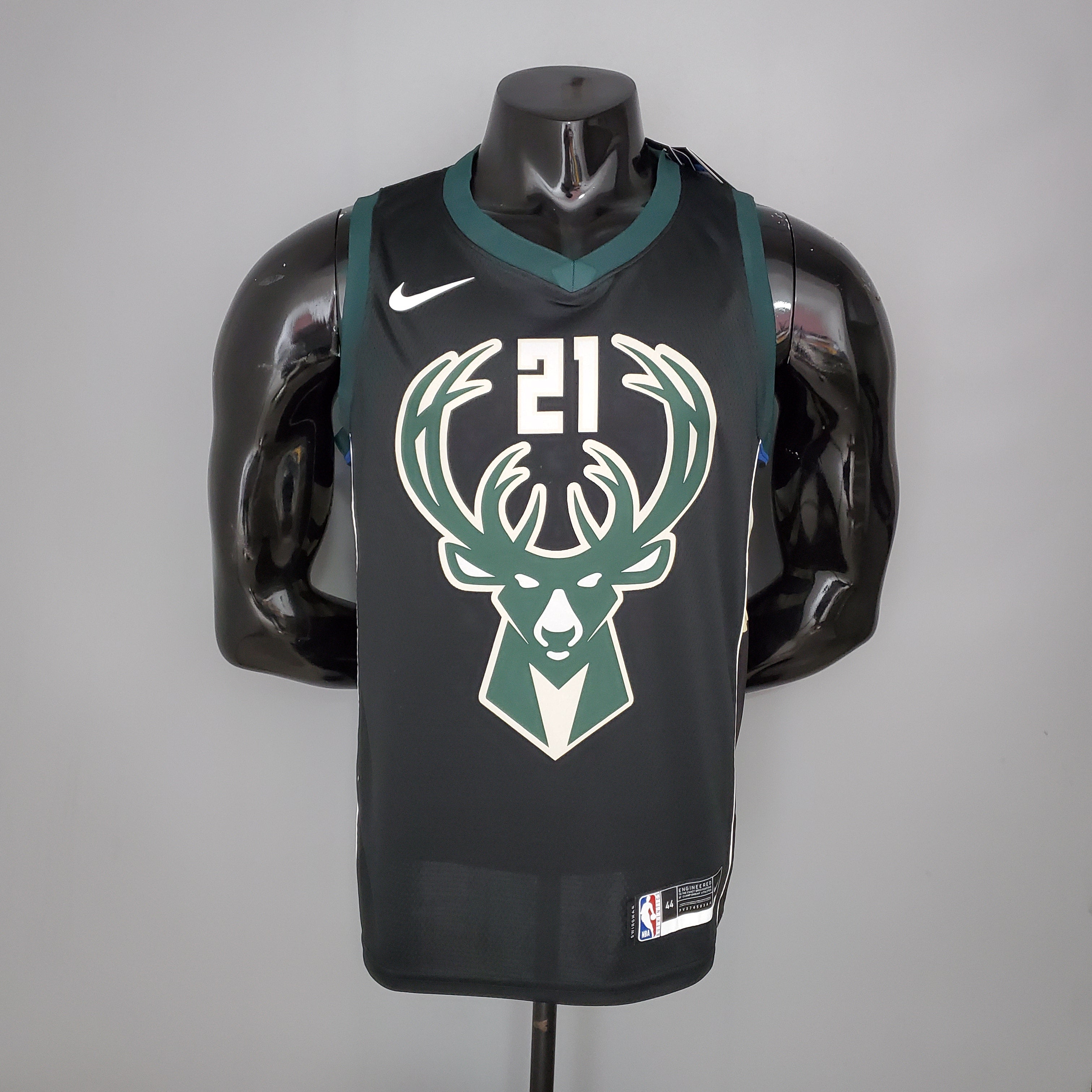 2023 Milwaukee Bucks Holiday #21 Swingman Edition Jersey