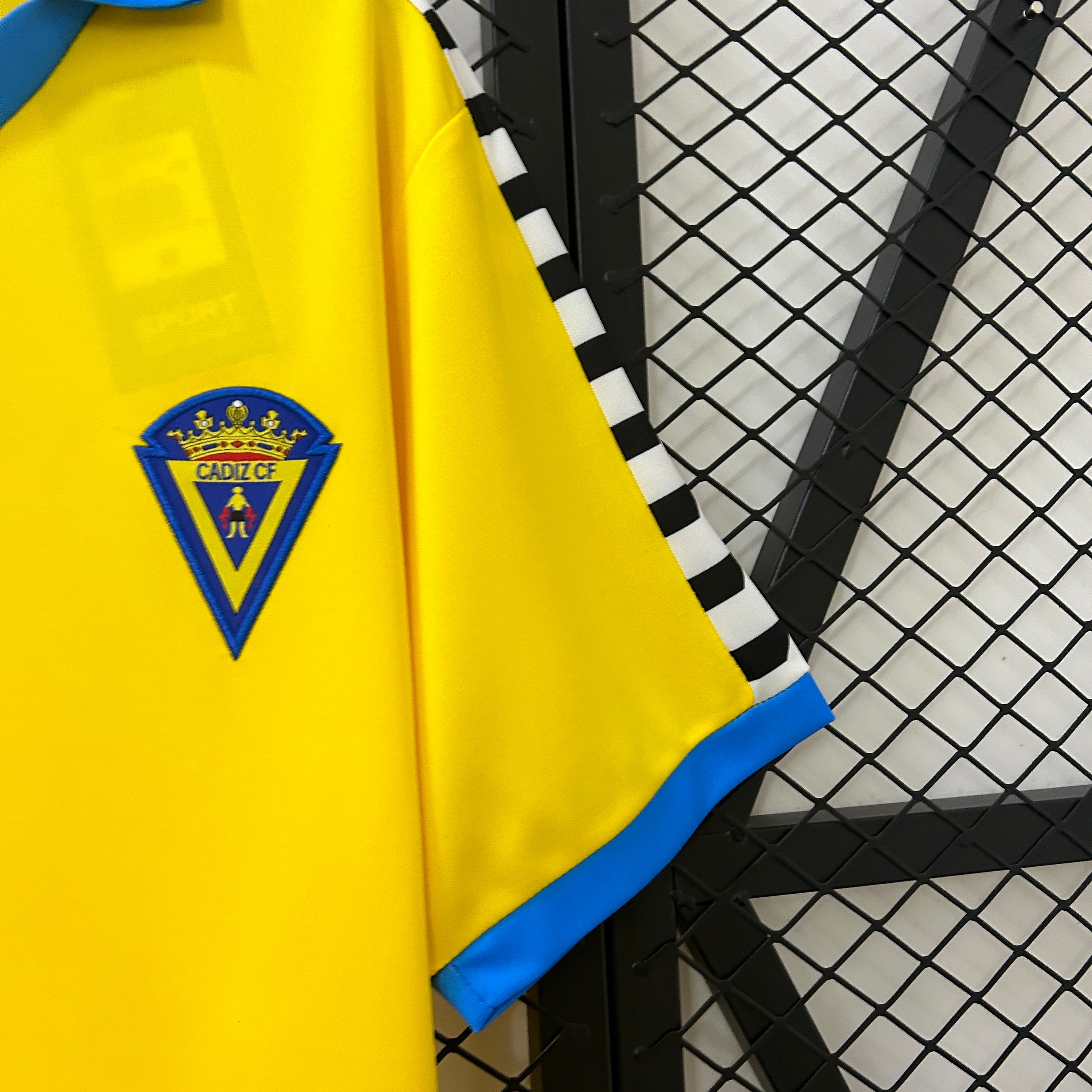 1990s Cadiz Retro Football Shirt | Yellow Blue Home