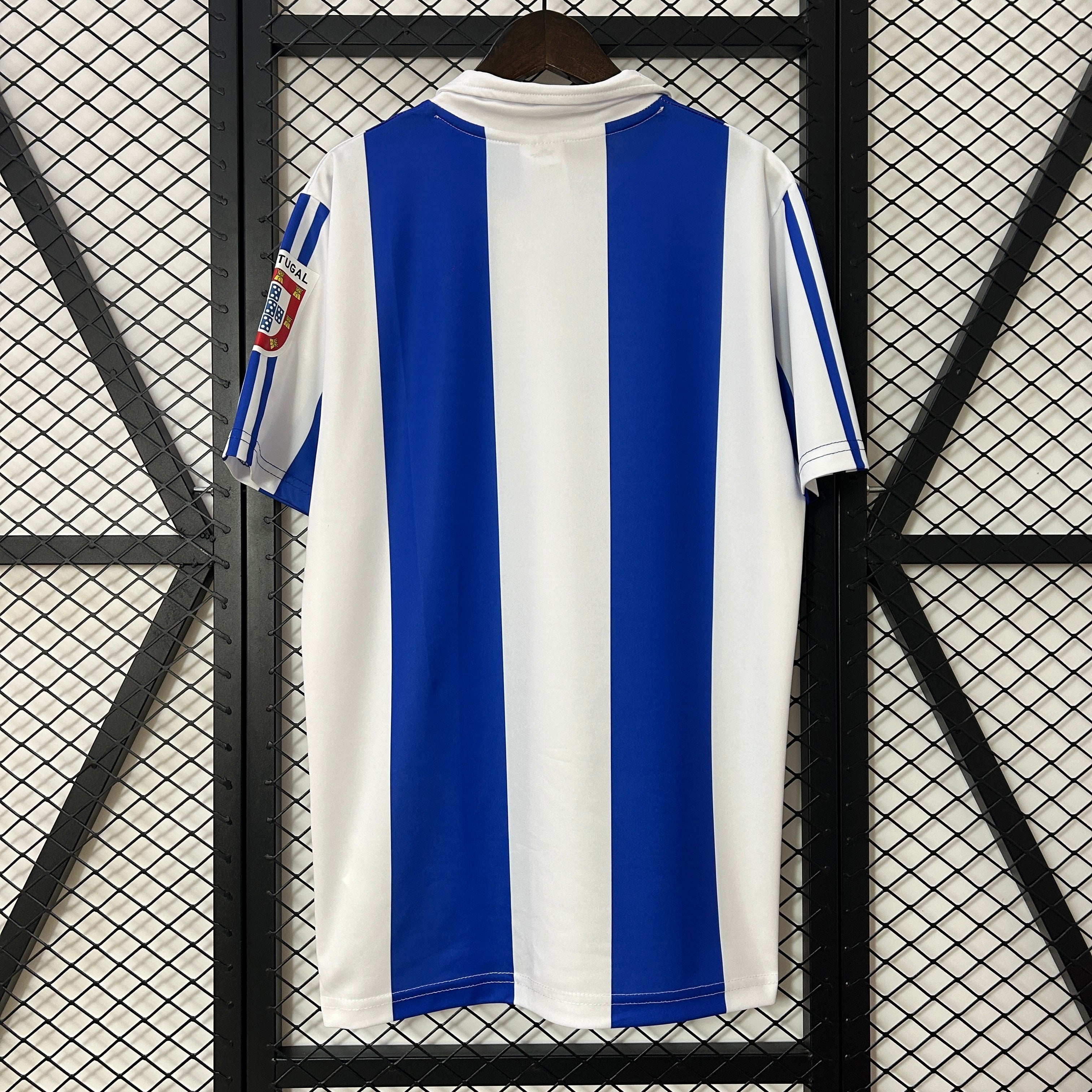 1990s FC Porto Retro Football Shirt | Blue White Home