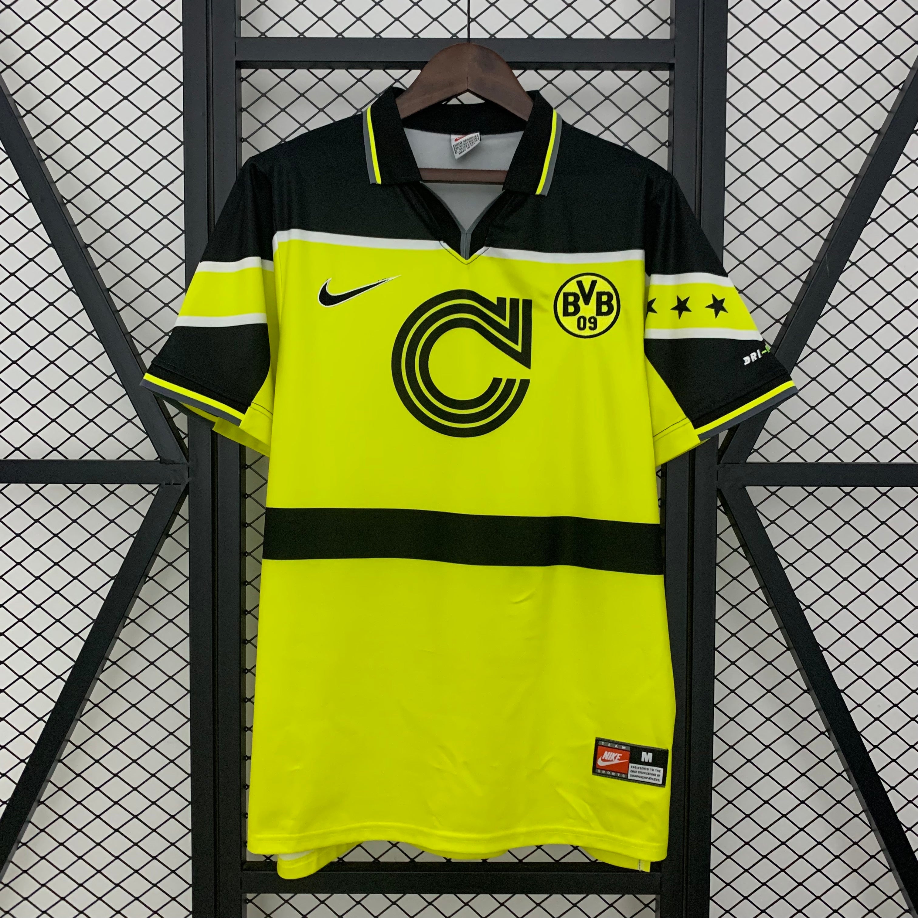 1990s Borussia Dortmund Retro Football Shirt | Yellow Black Home