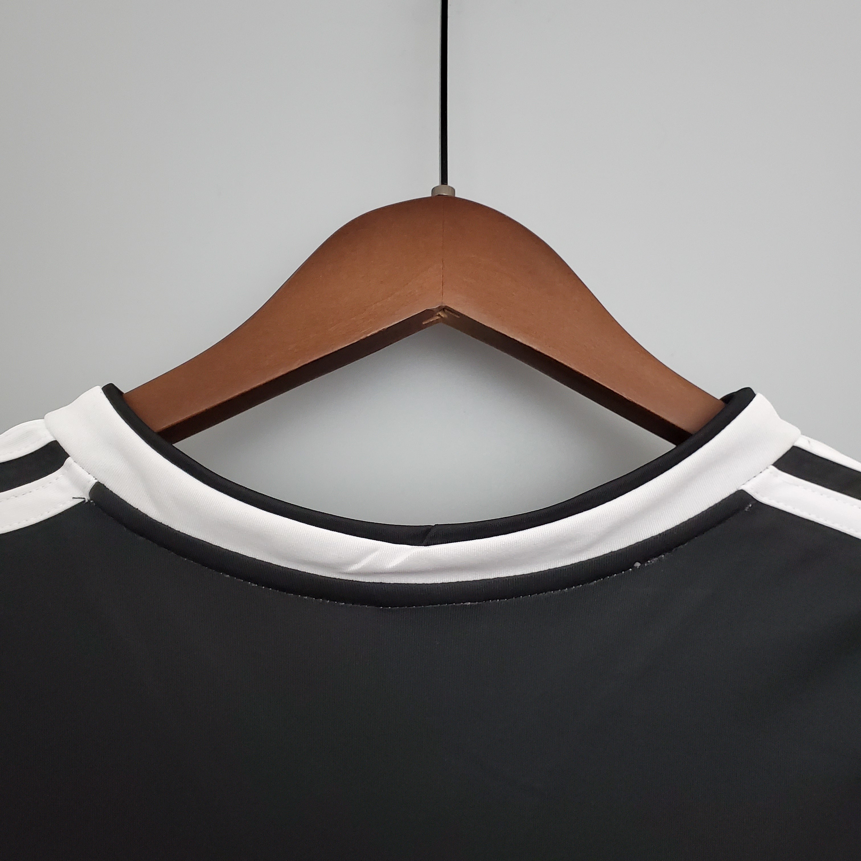 1980s Koloskov Retro Football Shirt | Black White Home