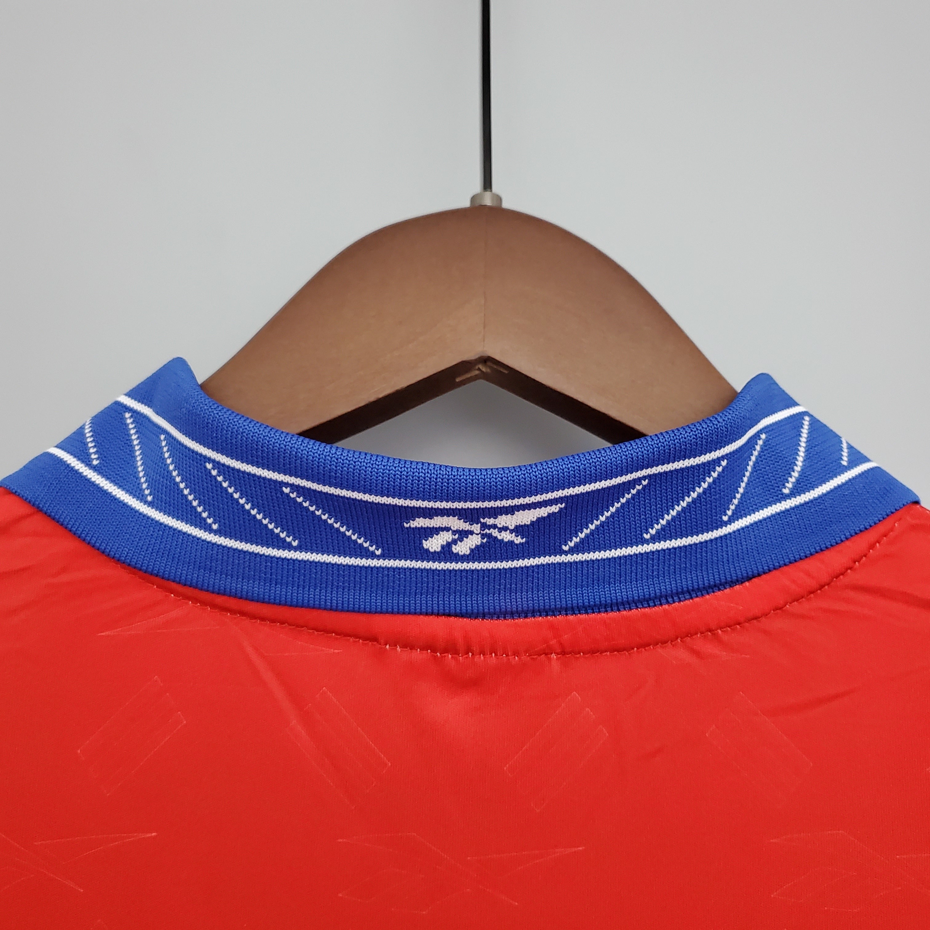 1980s Chile Retro Football Shirt | Red Blue Home