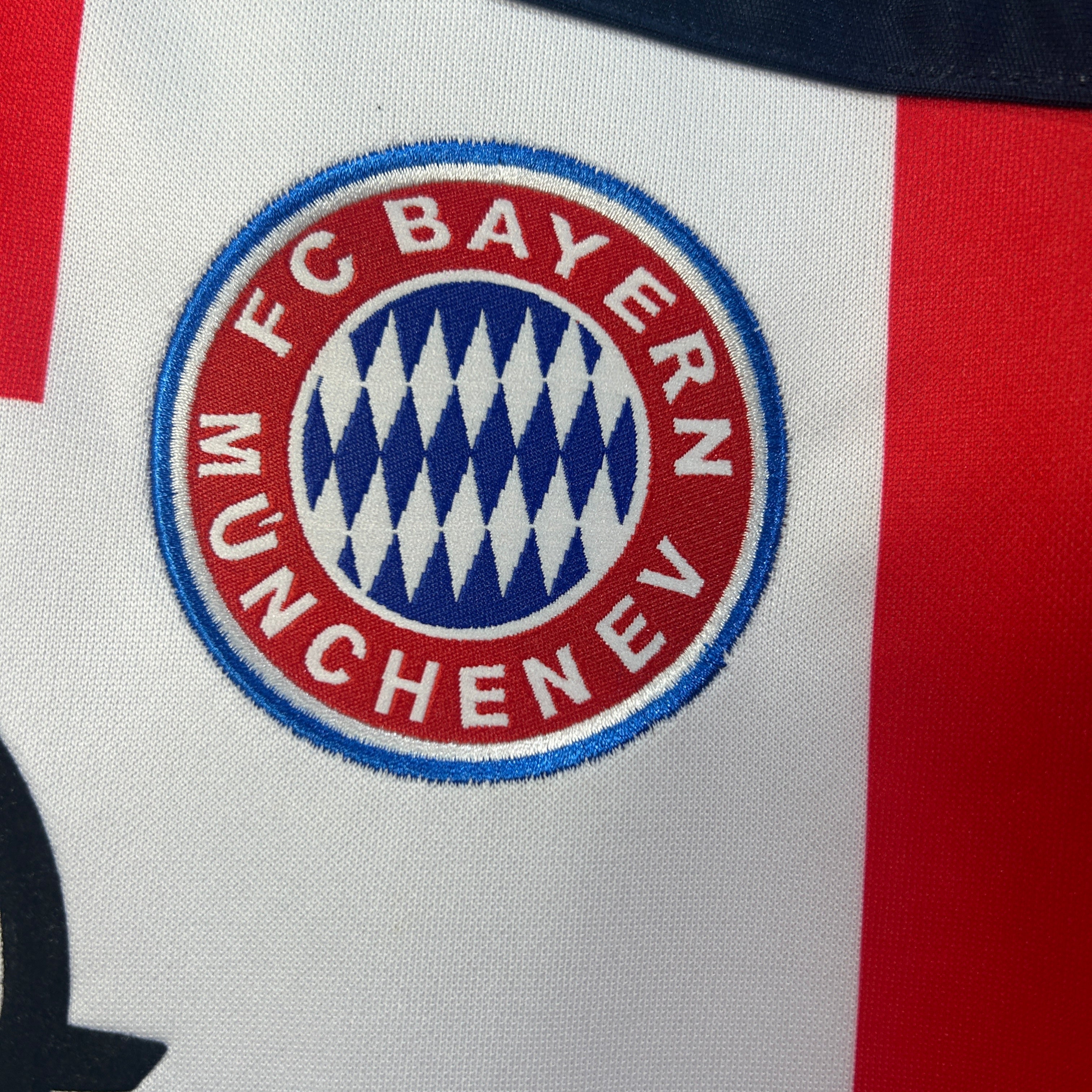 1990s Bayern Munich Retro Football Shirt | White Red Home