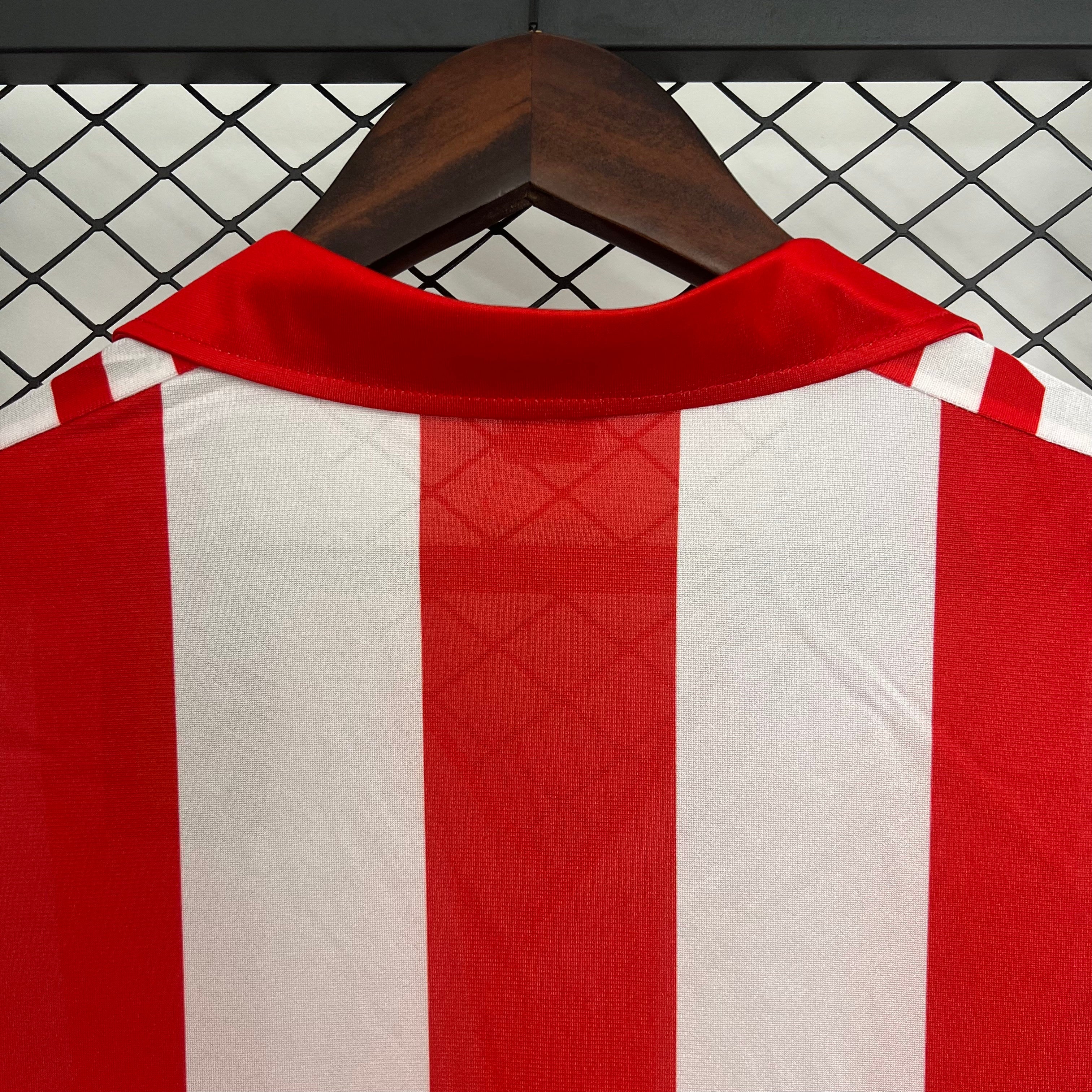 1980s Atletico Madrid Retro Football Shirt | Red White Home