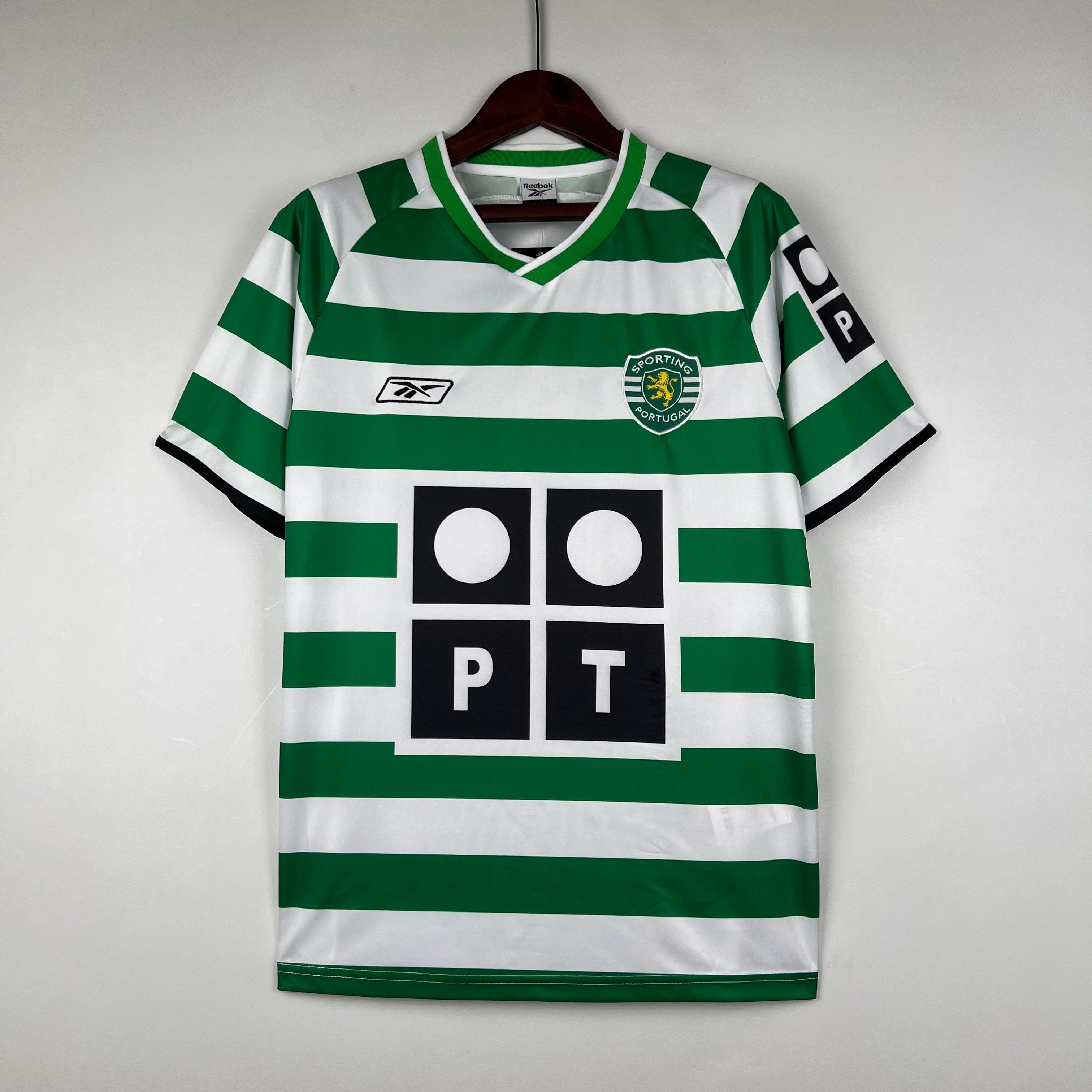 1990s Sporting Lisbon Retro Football Shirt | Green White Home