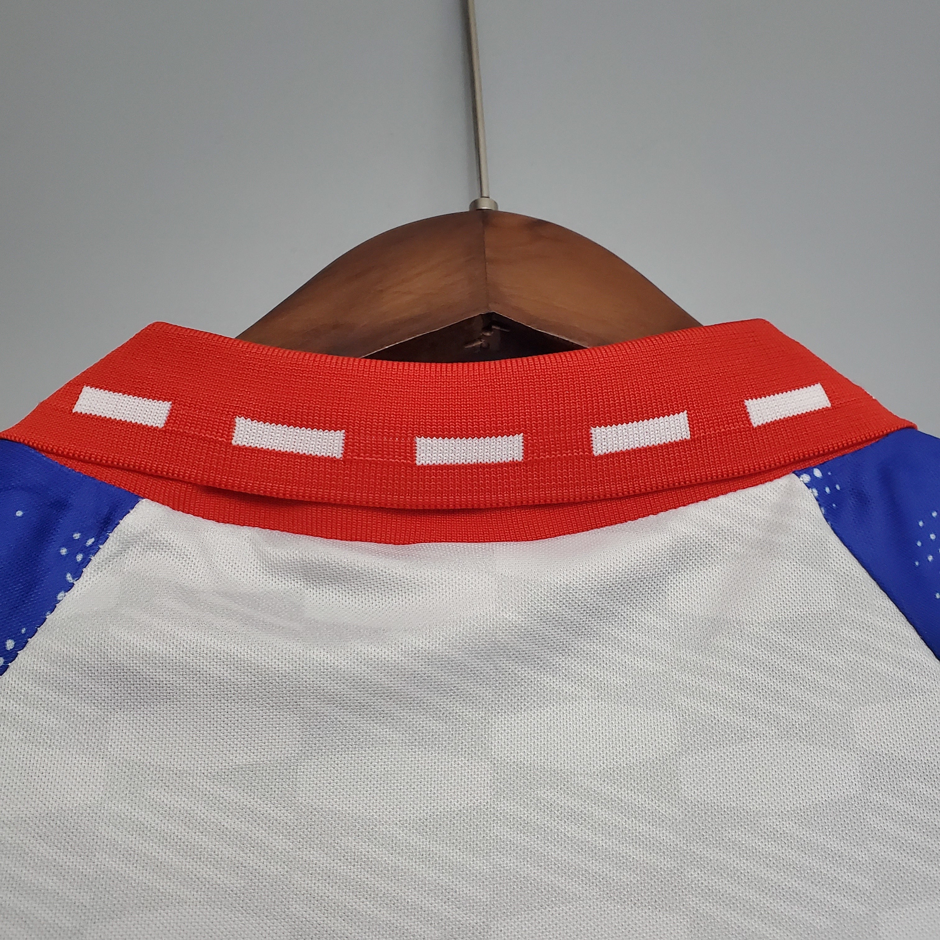 1990s Paris Saint-Germain Retro Football Shirt | White Blue Home