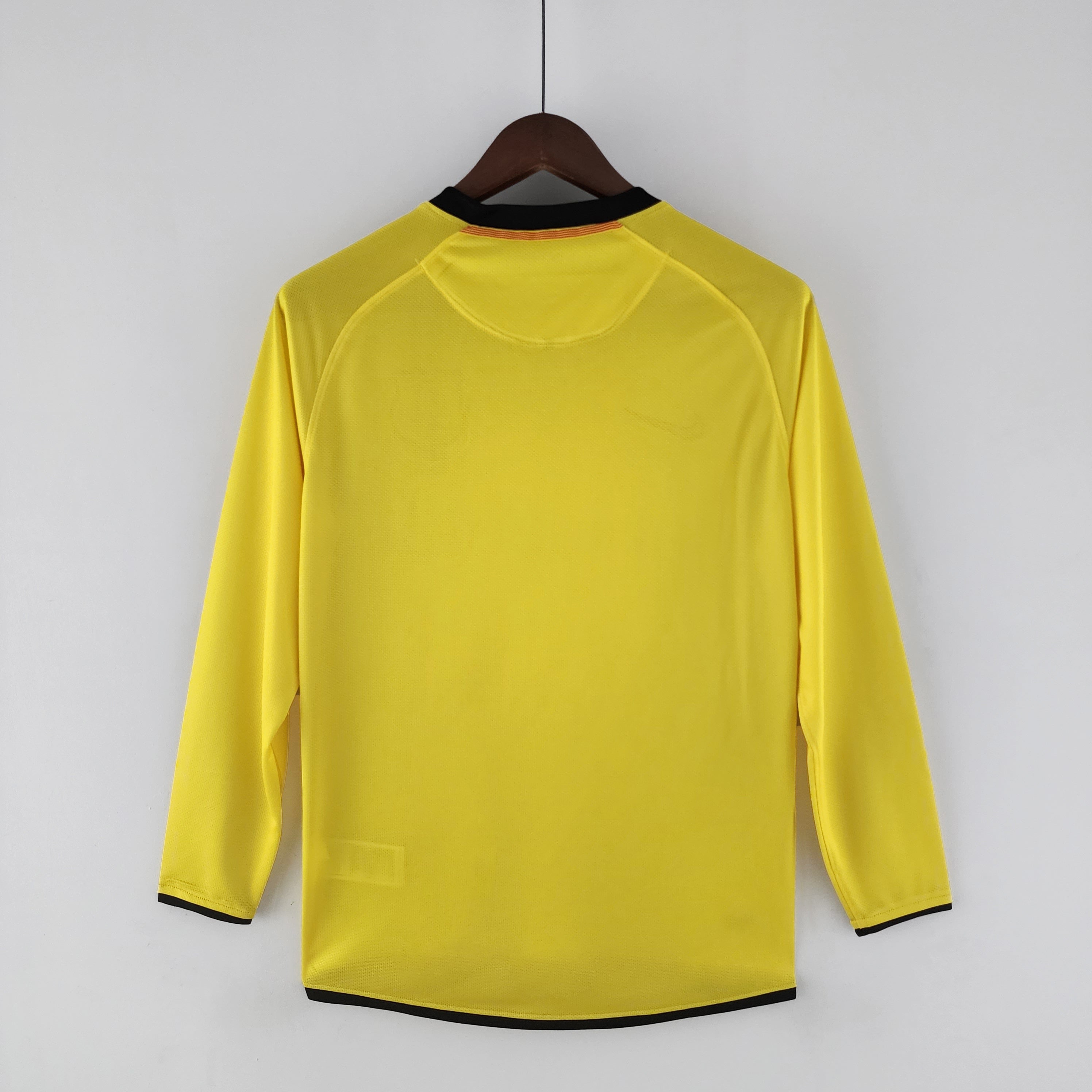 2000s Barcelona Retro Football Shirt | Yellow Black Away