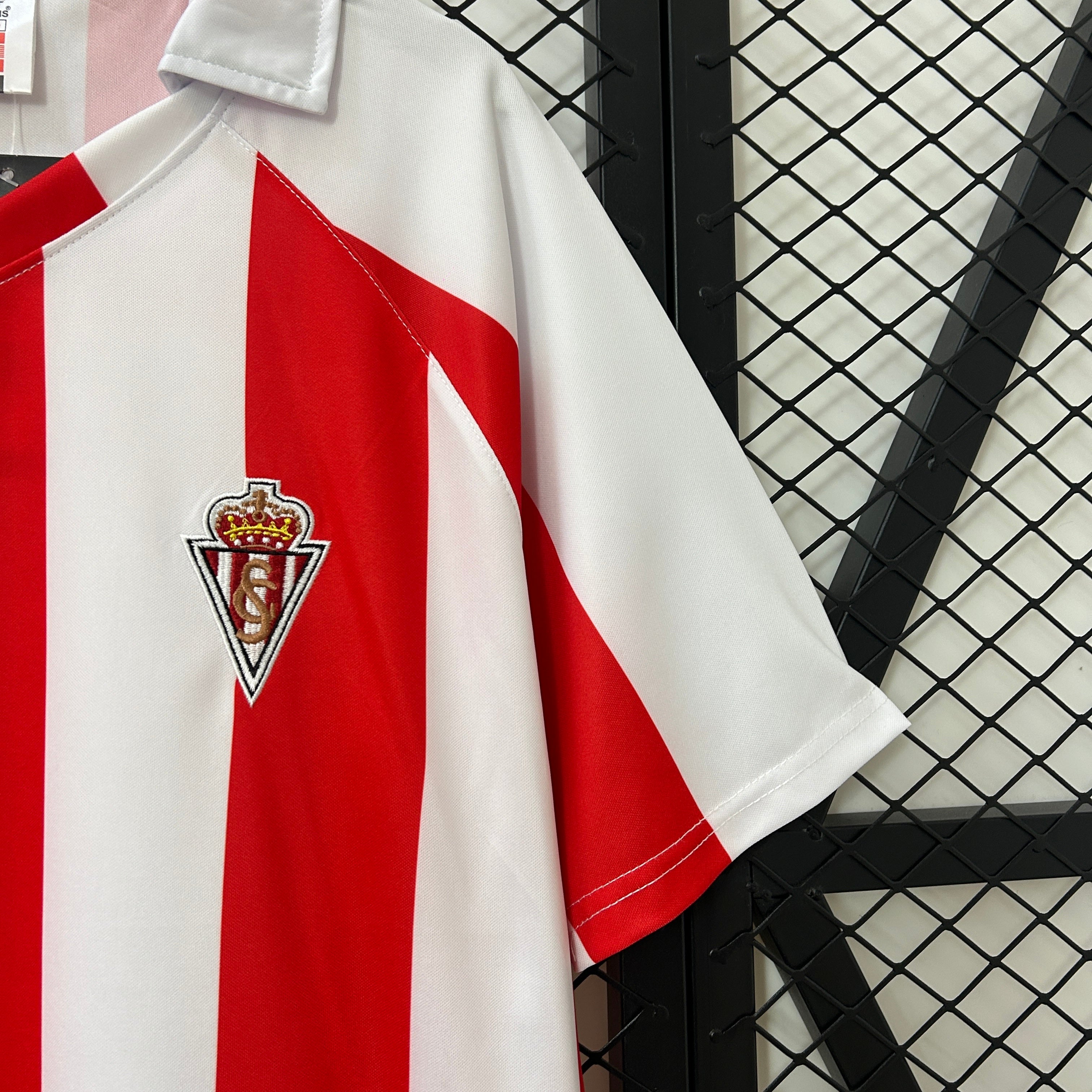 1990s Sporting Gijon Retro Football Shirt | Red White Home
