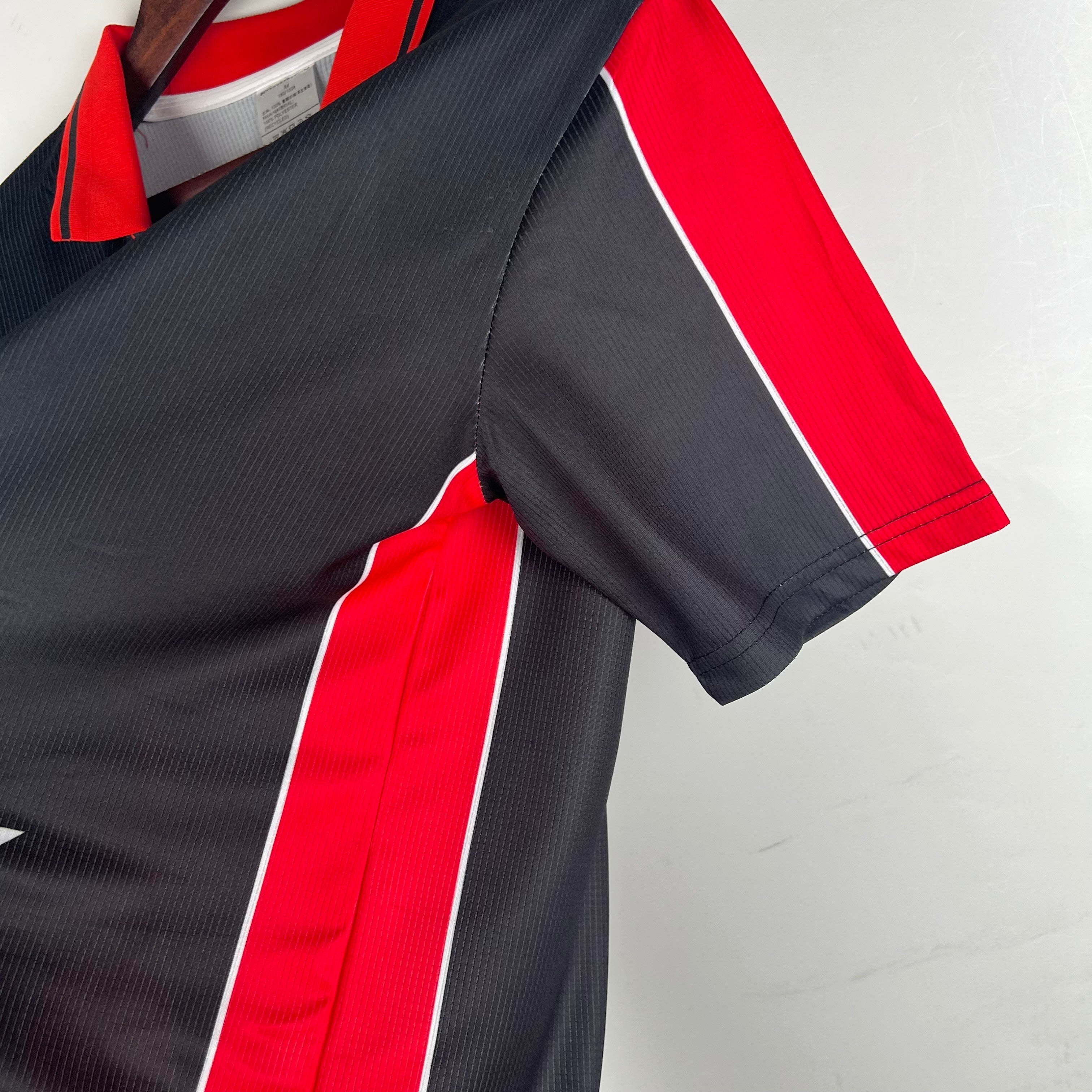1990s Flamengo Retro Football Shirt | Black Red Home