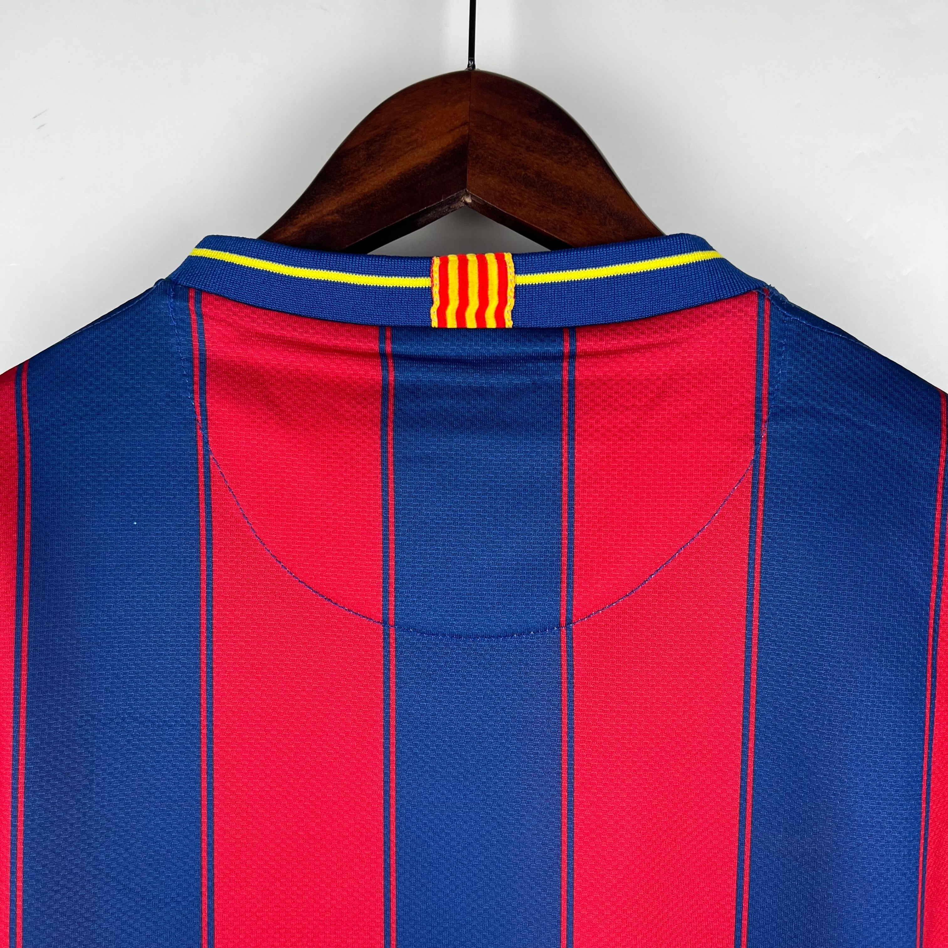 2000s Barcelona Retro Football Shirt | Red Blue Home