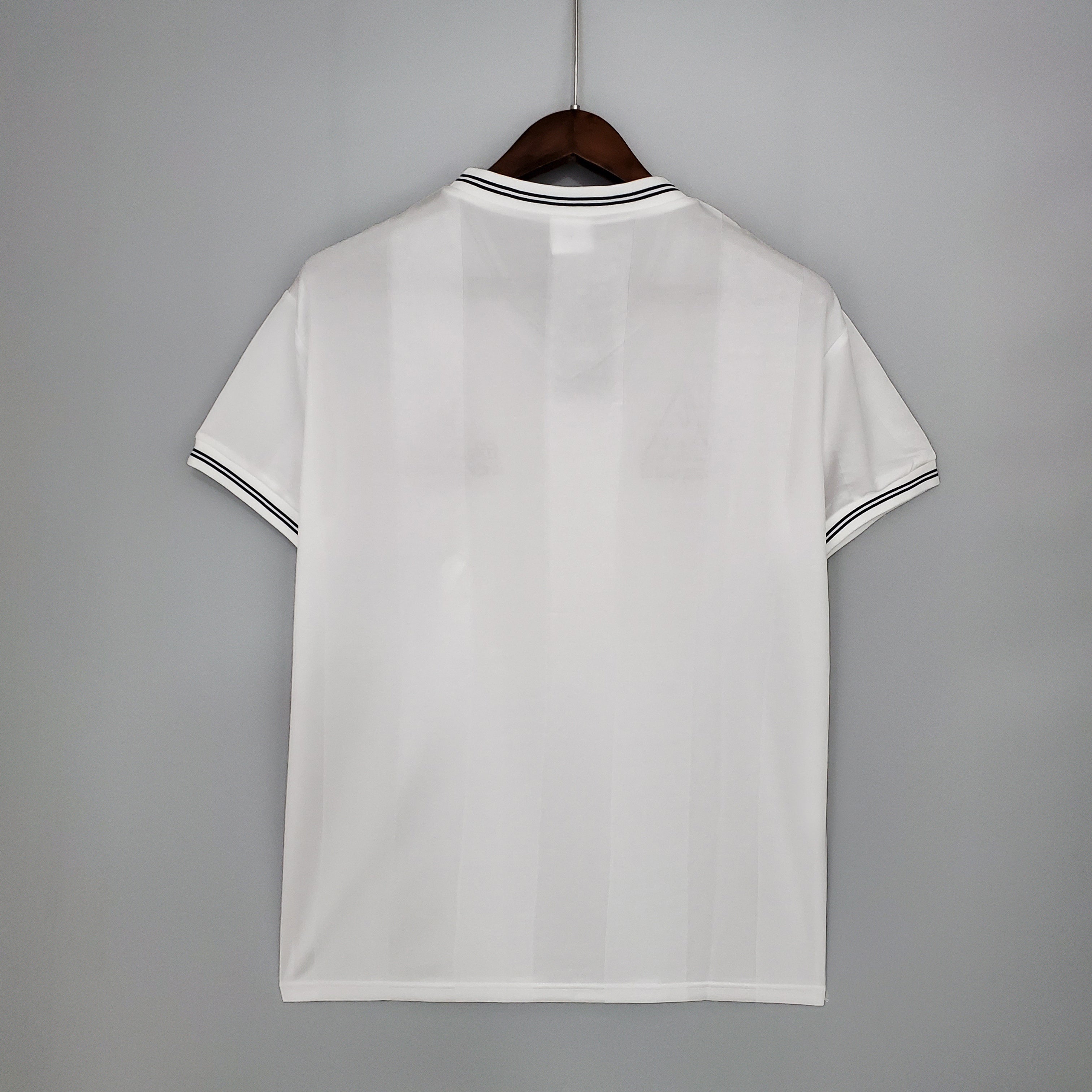 1980s Tottenham Hotspur Retro Football Shirt | White Black Home