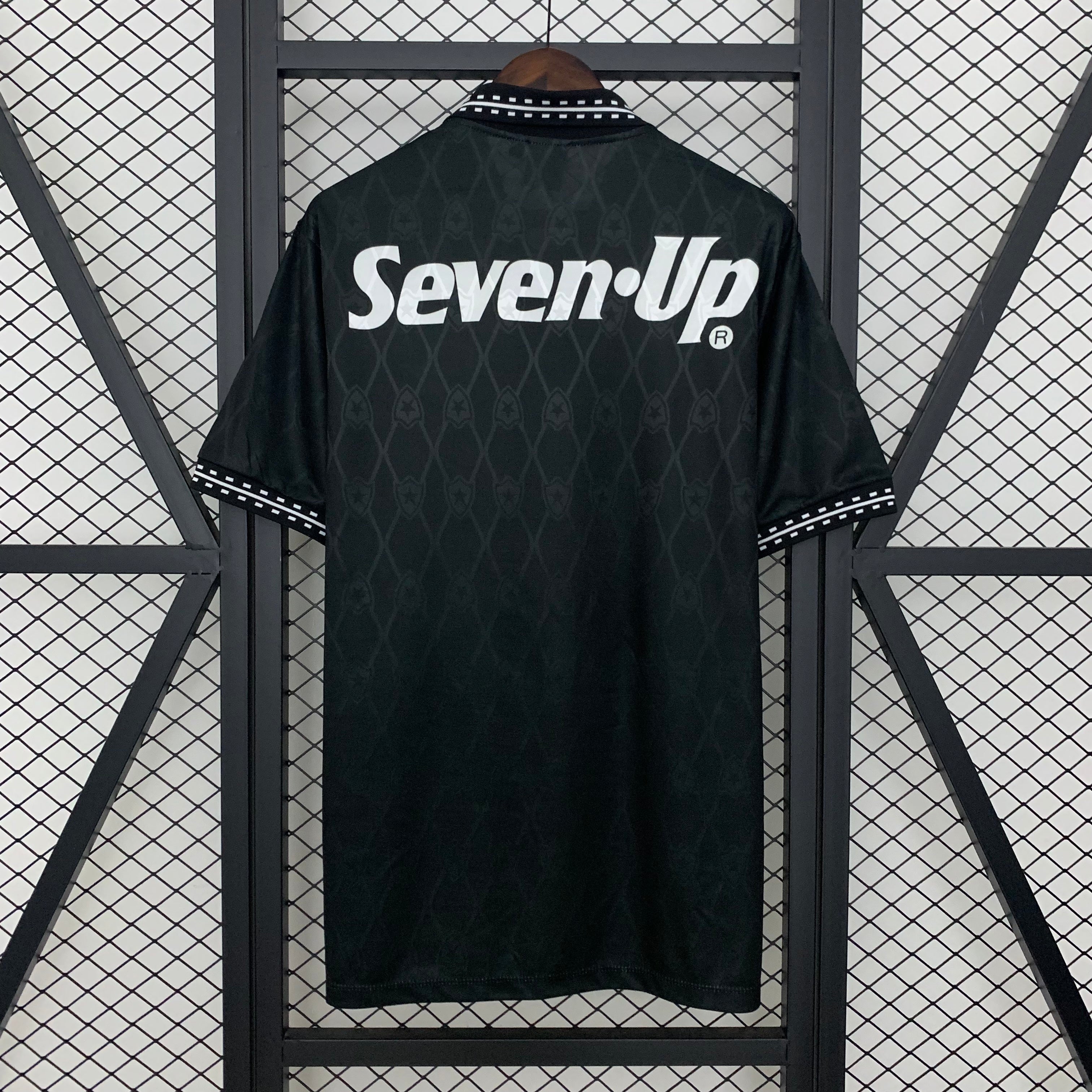 1990s Botafogo Retro Football Shirt | Black White Home