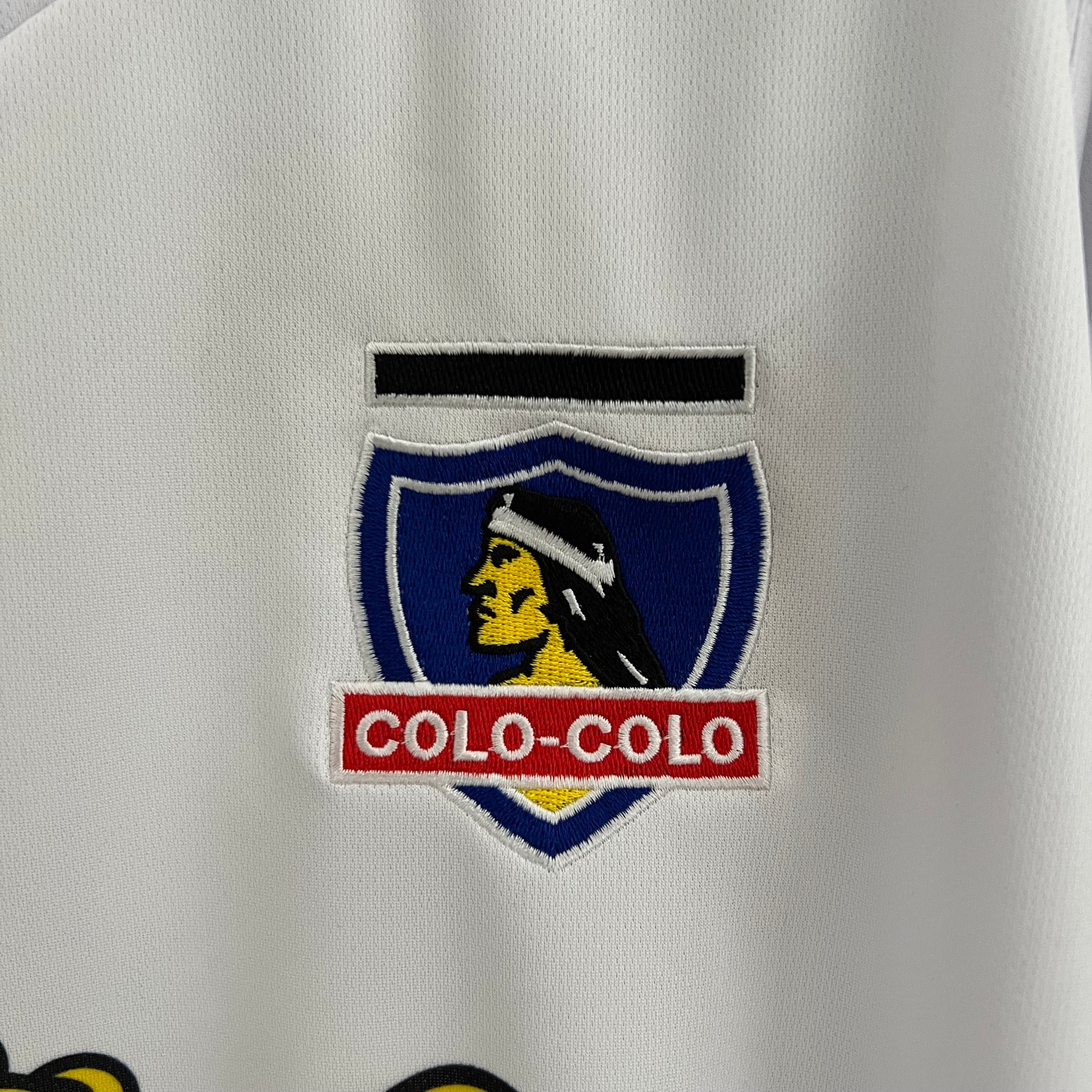 2000s Colo-Colo Retro Football Shirt | White Black Home