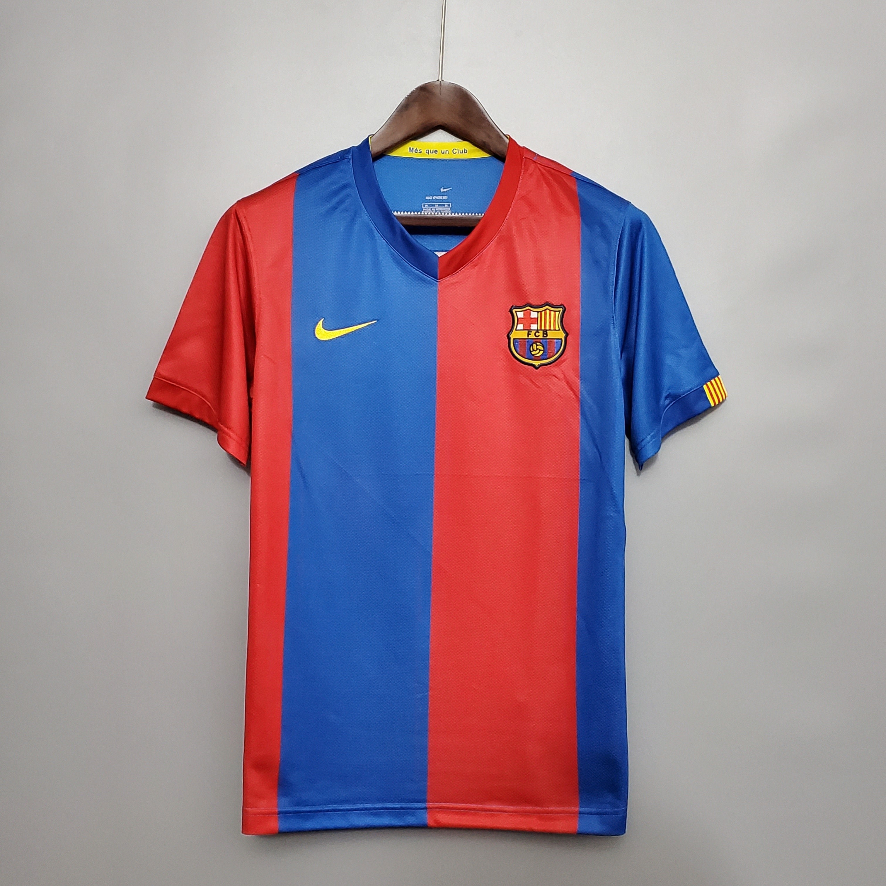 2000s Barcelona Retro Football Shirt | Red Blue Home