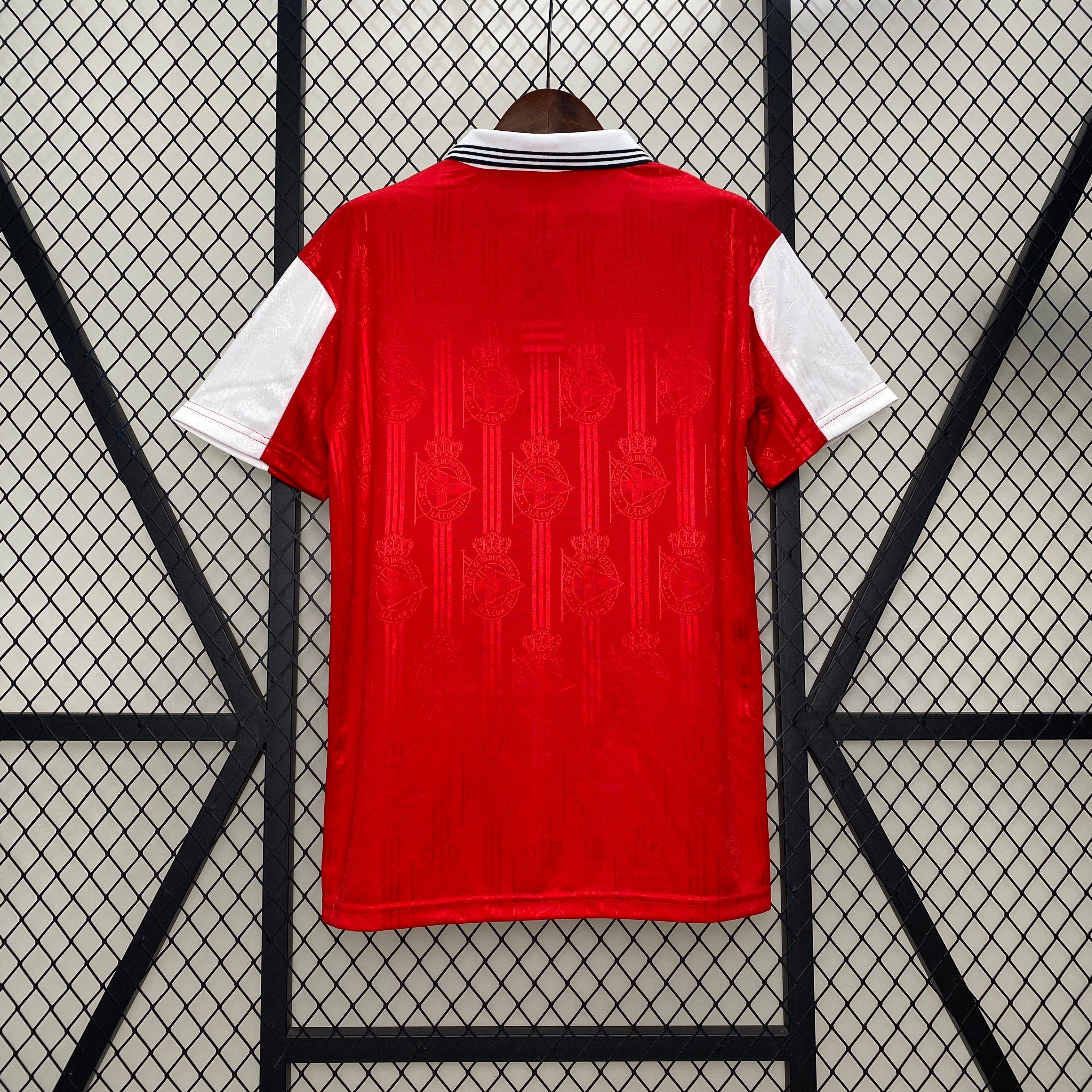 1990s Celta Vigo Retro Football Shirt | Red White Home
