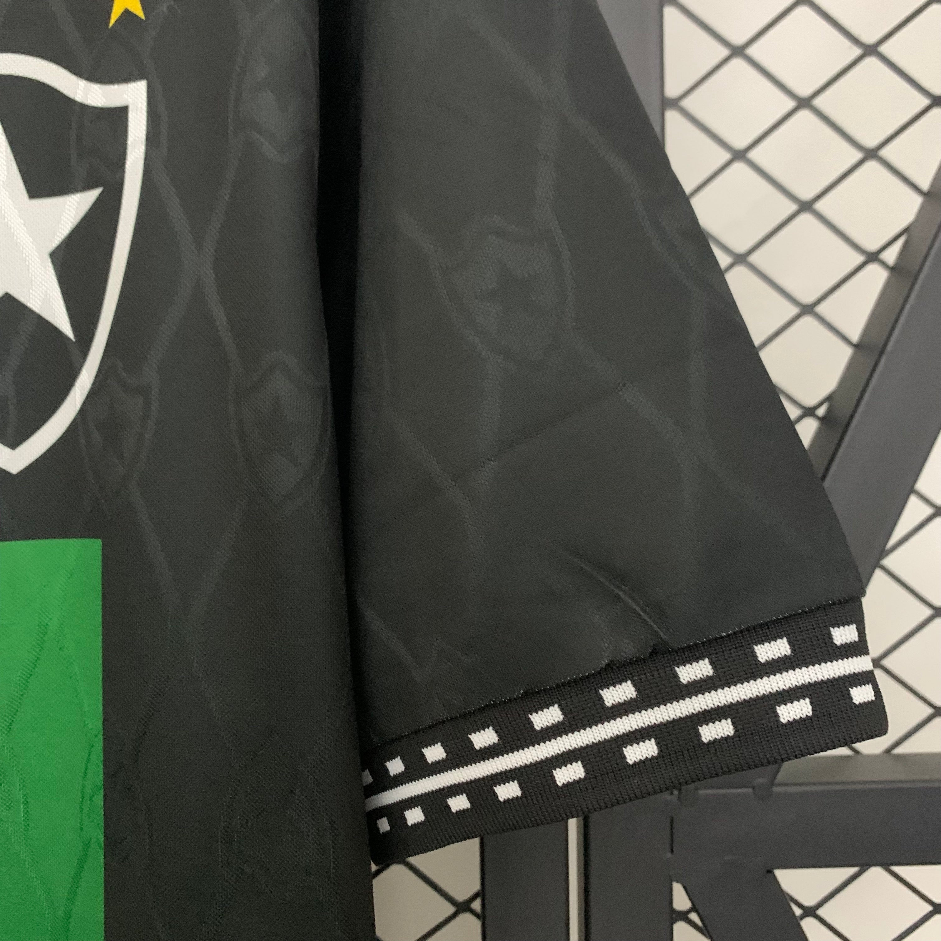 1990s Botafogo Retro Football Shirt | Black White Home