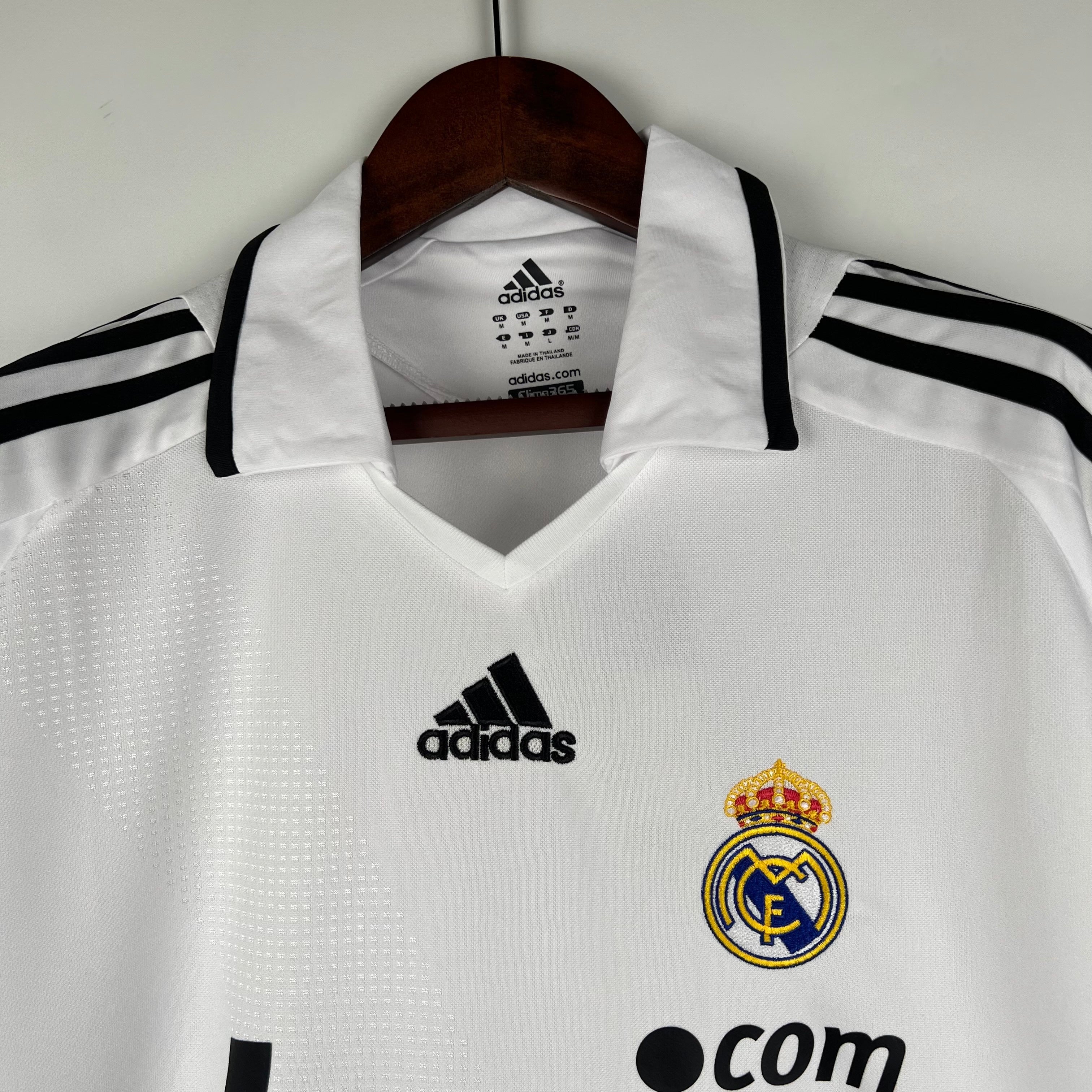 2000s Real Madrid Retro Football Shirt | White Black Home