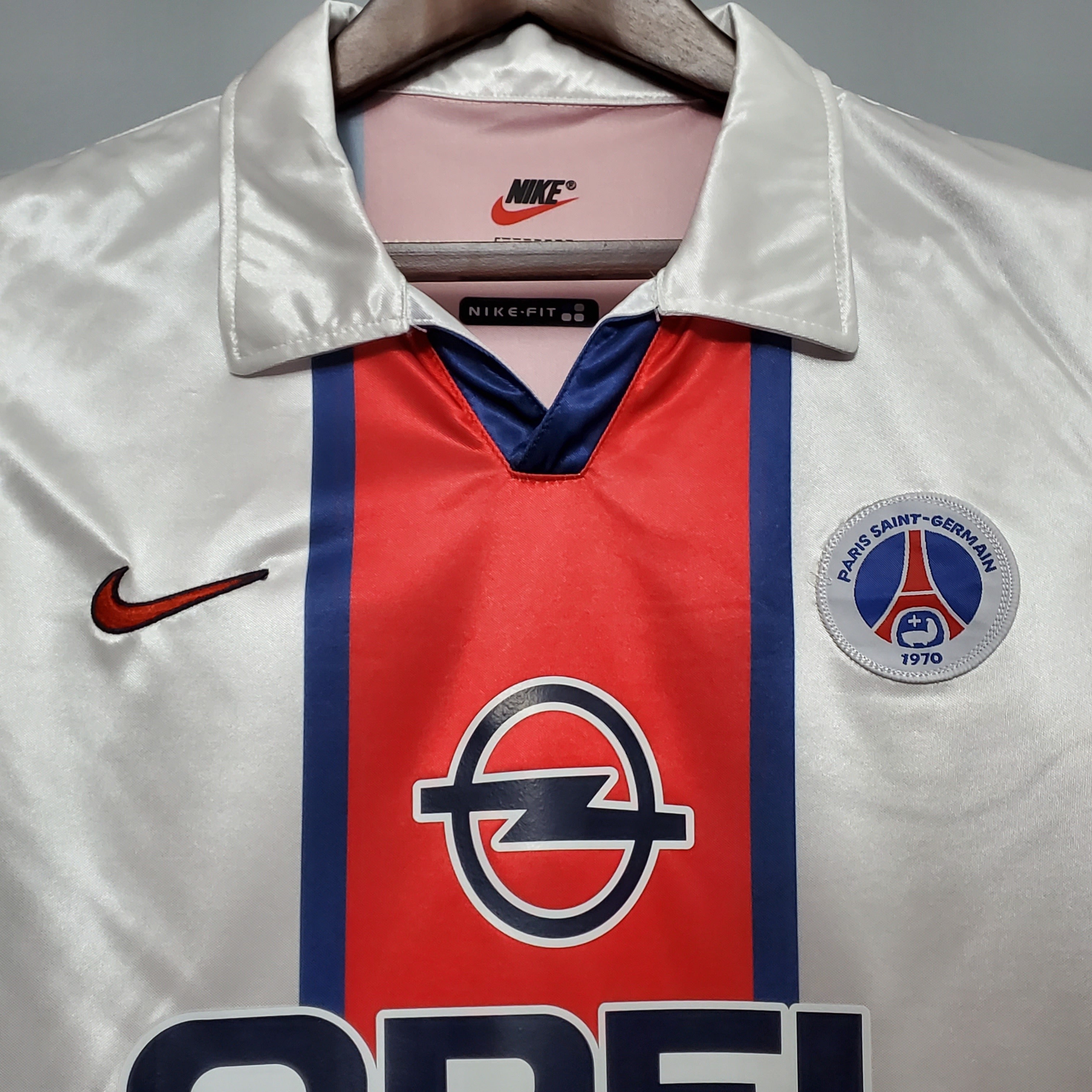 1990s Paris Saint-Germain Retro Football Shirt | White Red Home
