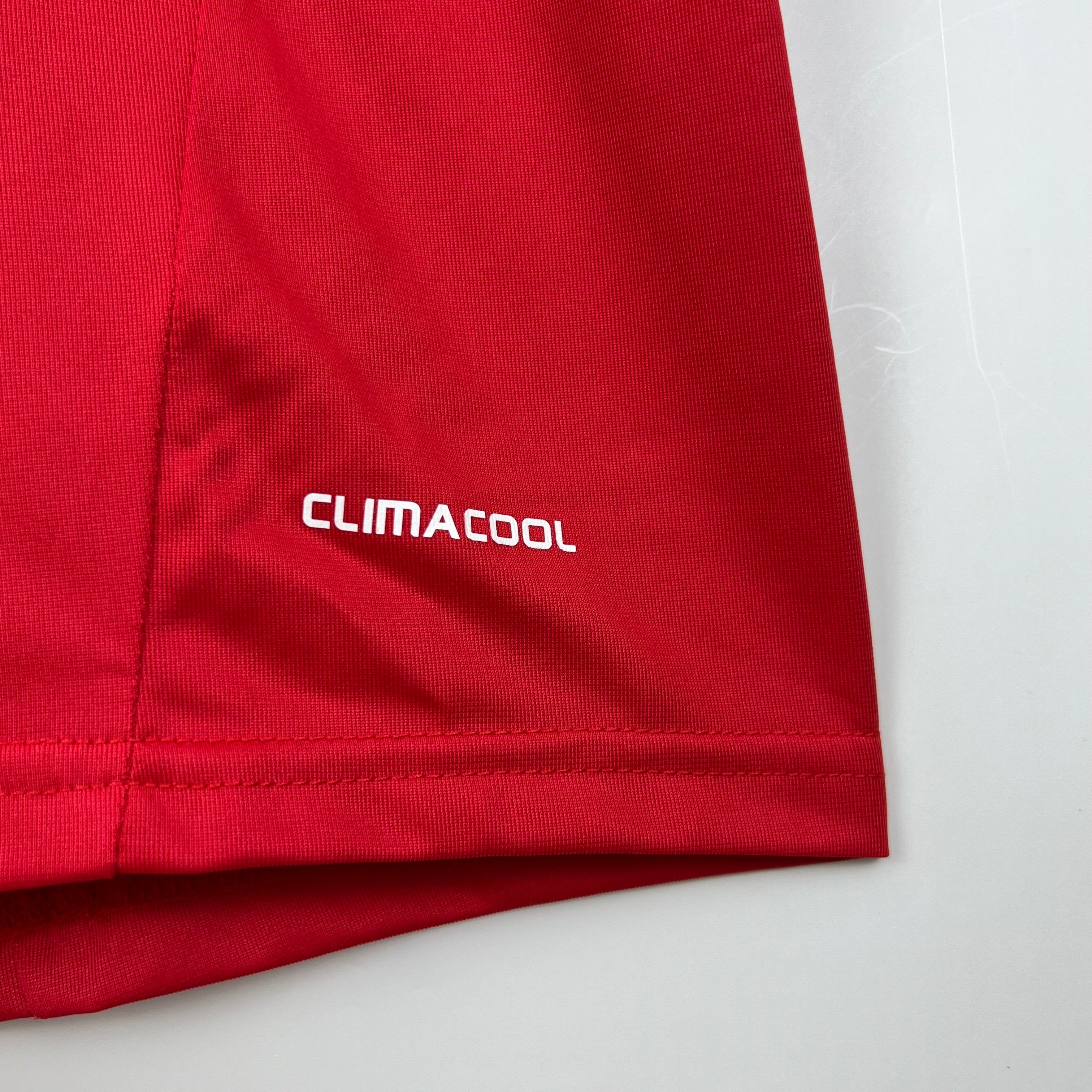 2010s Real Madrid Retro Football Shirt | Red White Home