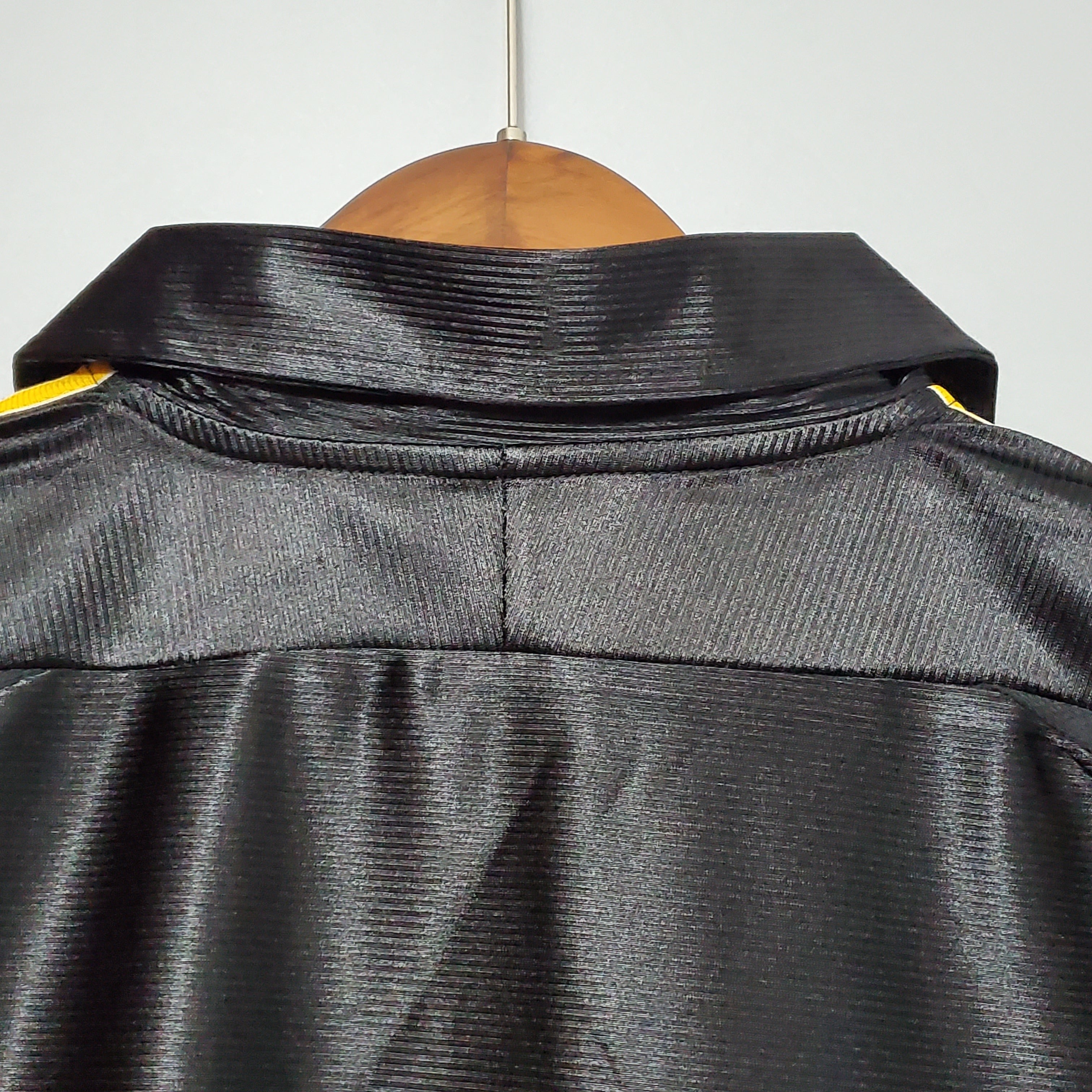 1990s Real Madrid Retro Football Shirt | Black Yellow Home