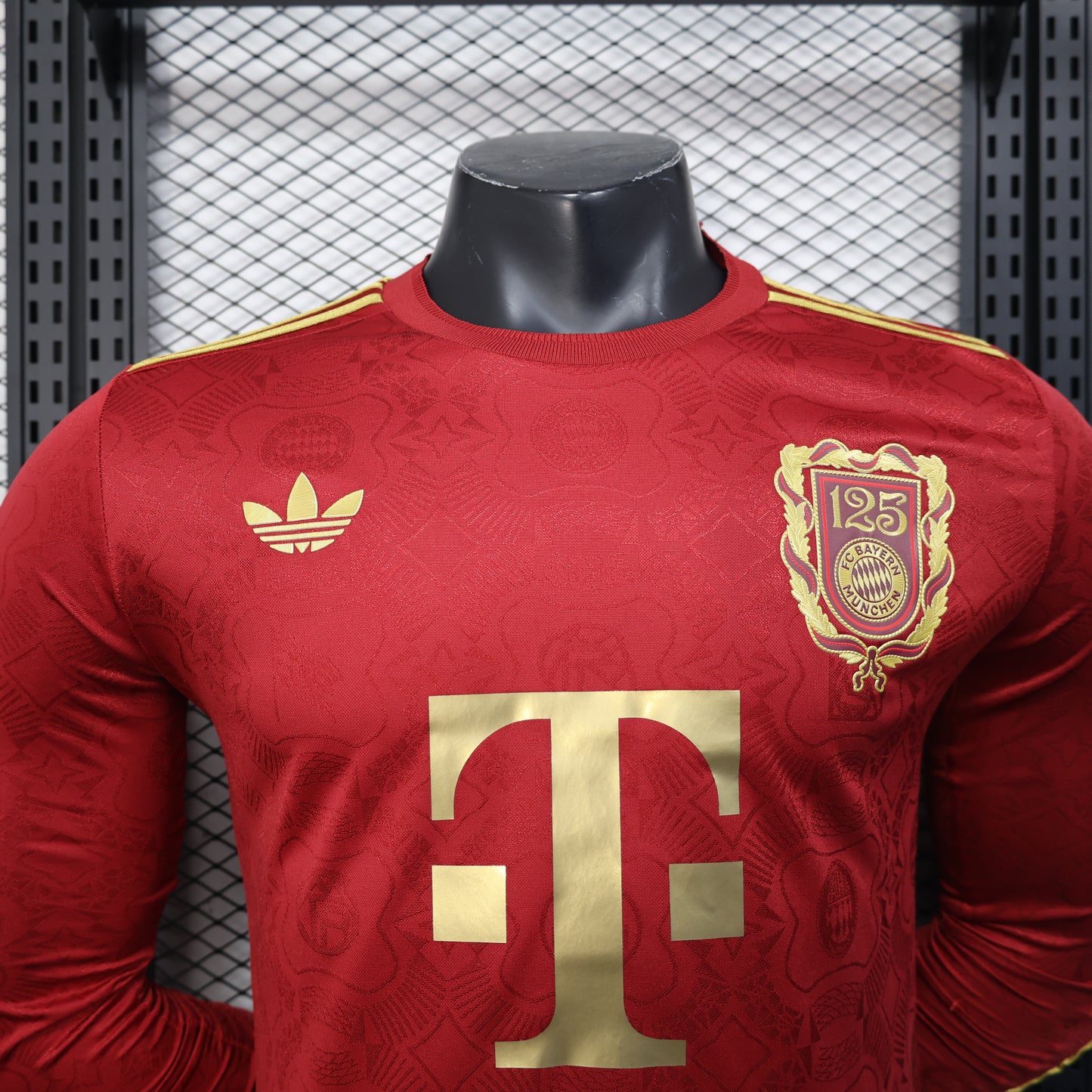 Bayern Munich 24/25 Player Edition Football Jersey