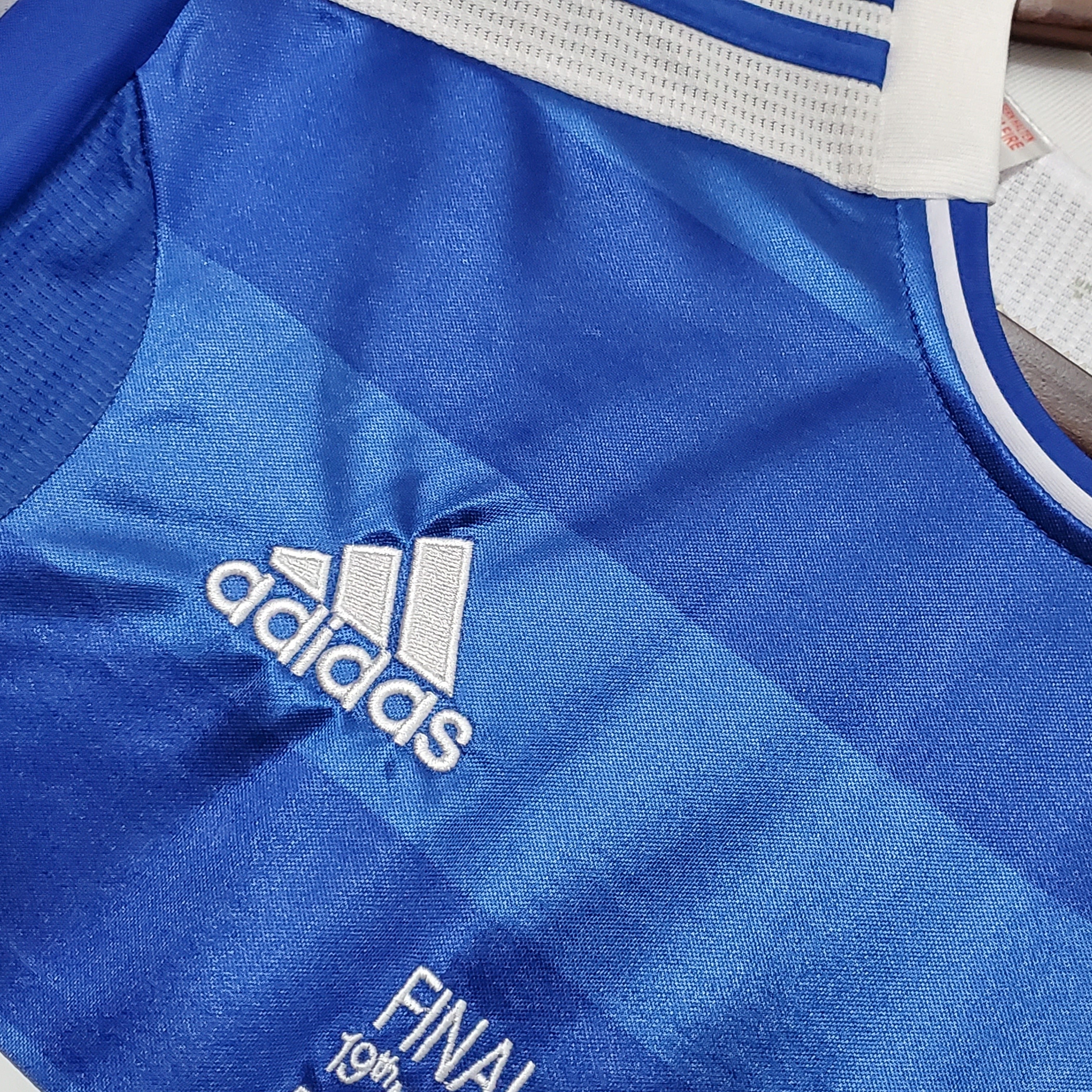2010s Chelsea Retro Football Shirt | Blue White Home