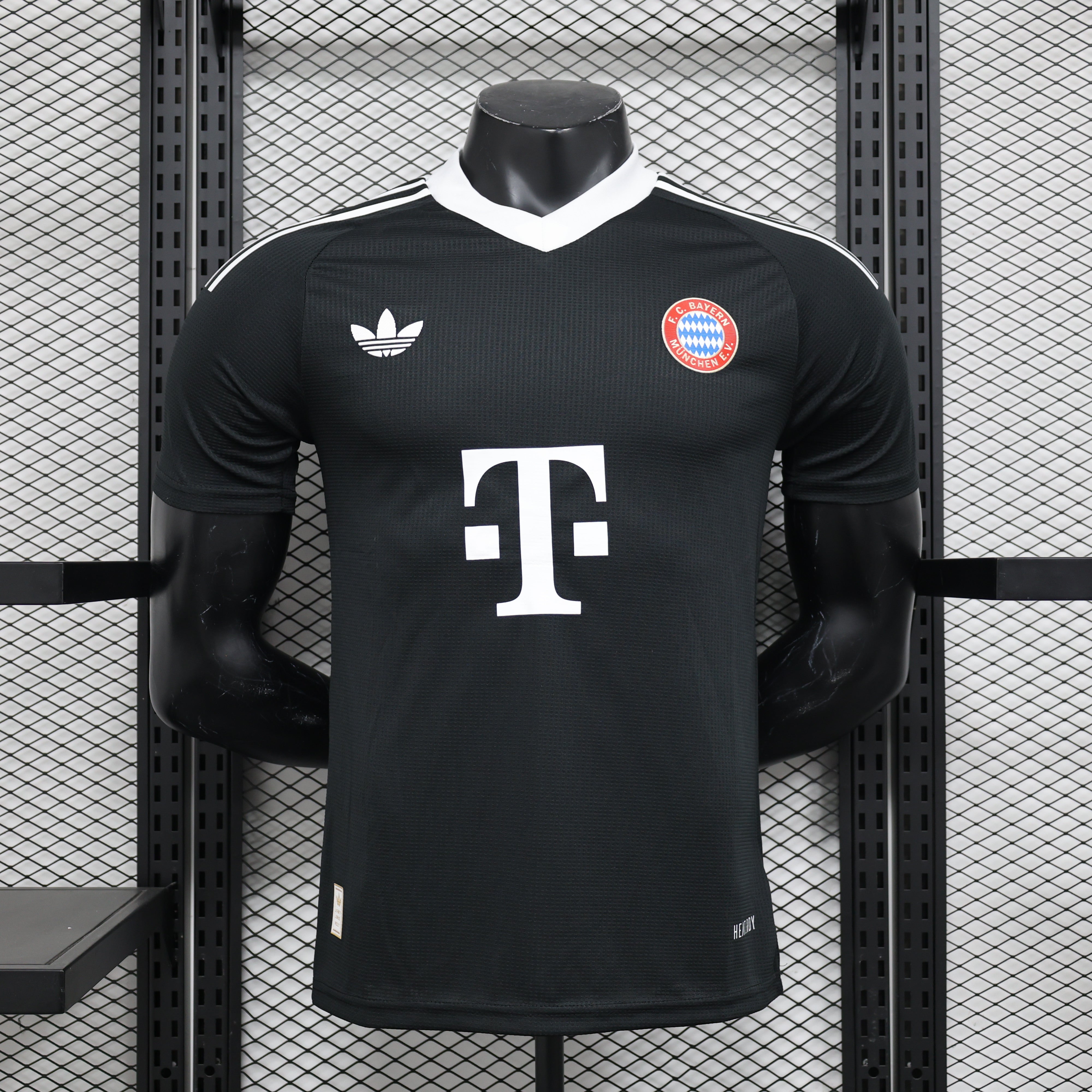 Bayern Munich 24/25 Player Edition Football Jersey