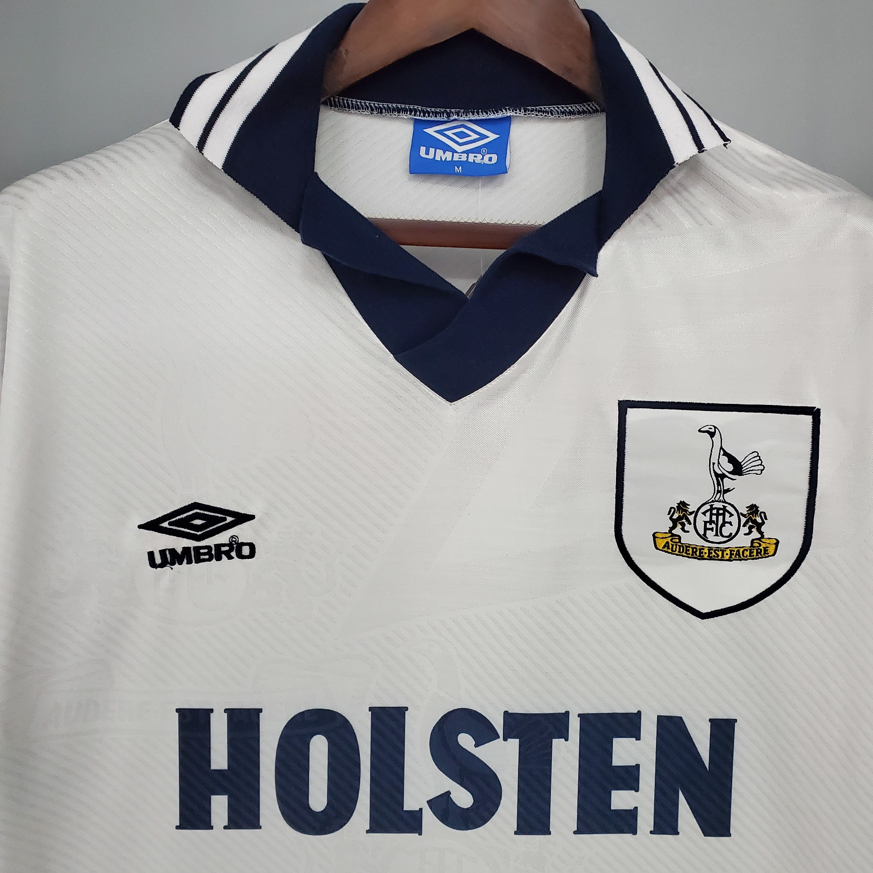 1980s Tottenham Hotspur Retro Football Shirt | White Navy Home