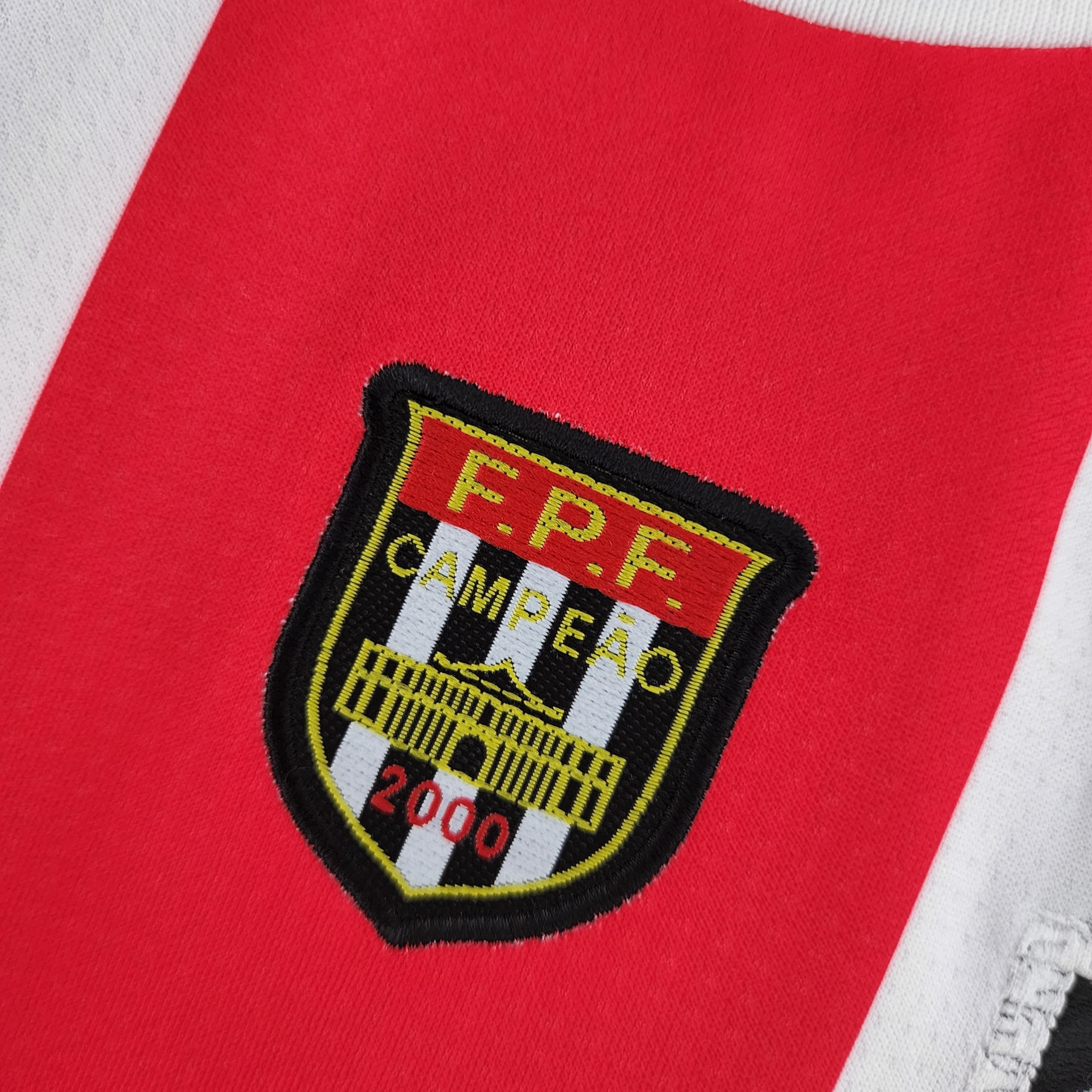 1990s Sao Paulo Retro Football Shirt | Red Black Home