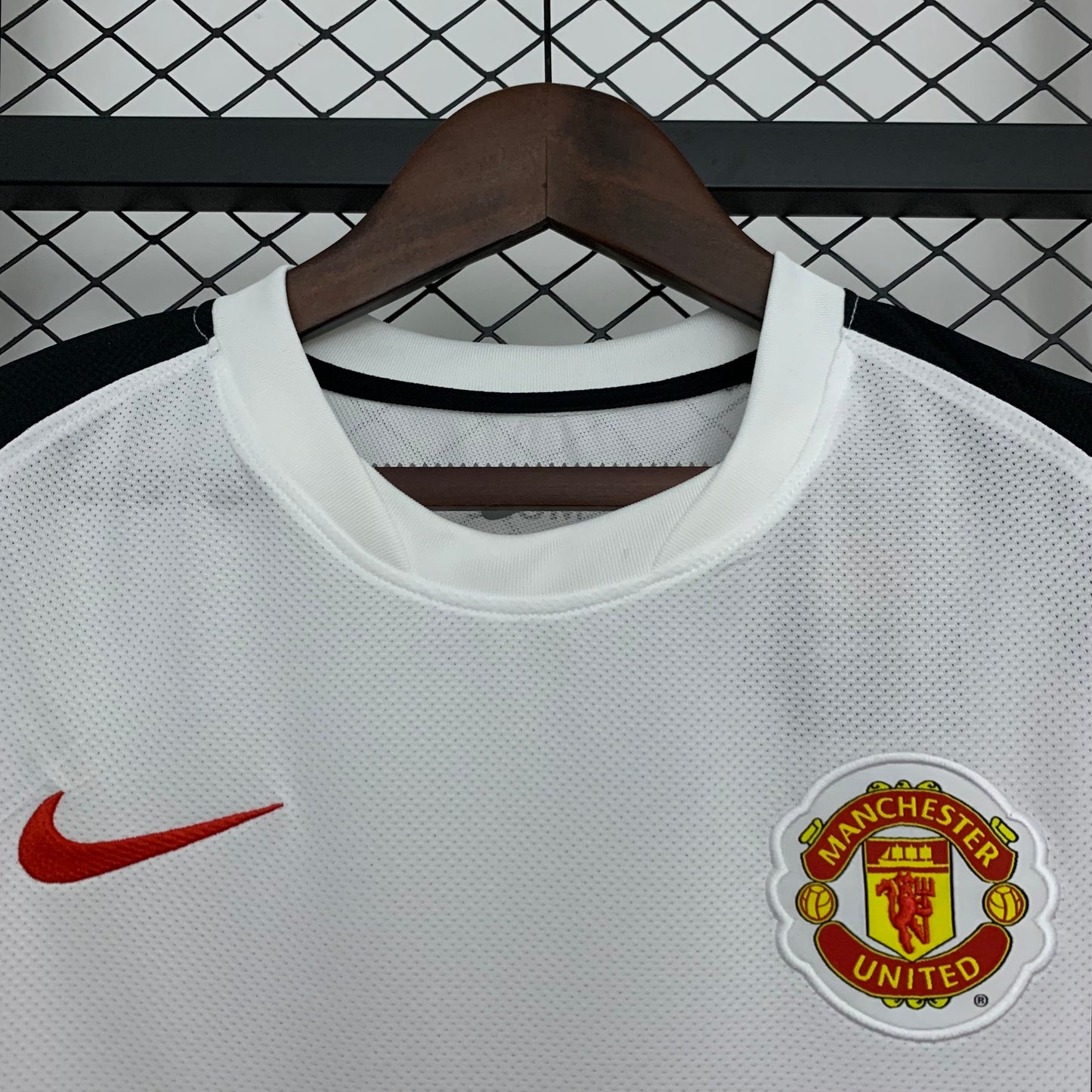 2010s Manchester United Retro Football Shirt | White Red Home