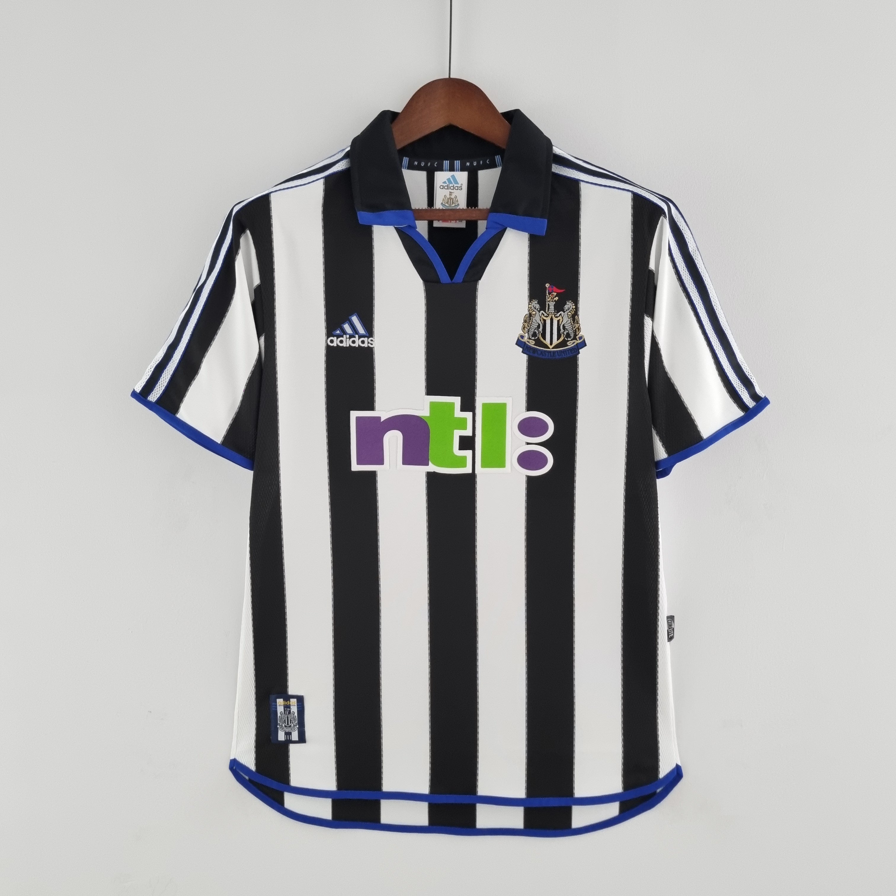 1990s Newcastle United Retro Football Shirt | Black White Home
