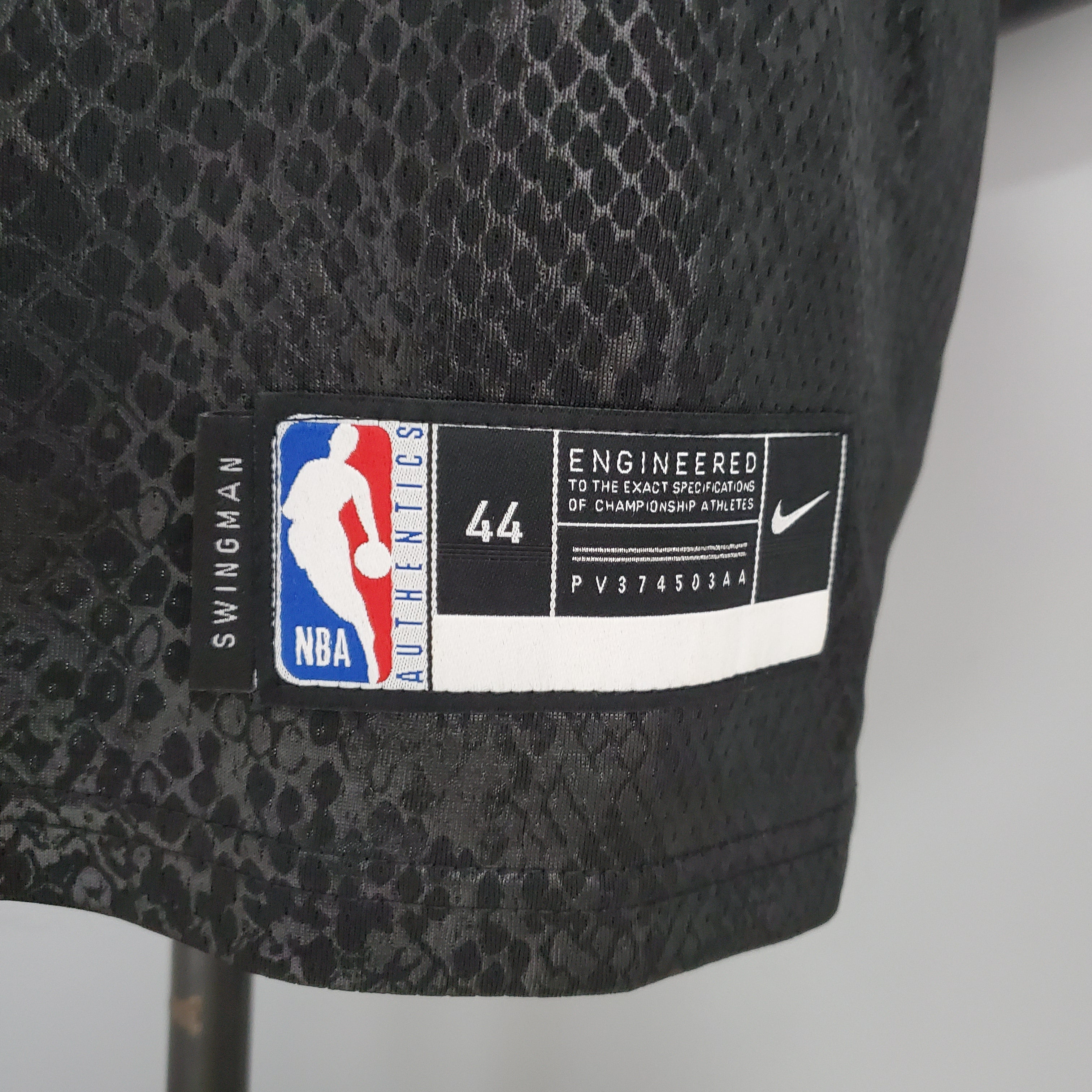 2023 LA Lakers Anthony #7 Swingman Edition Jersey