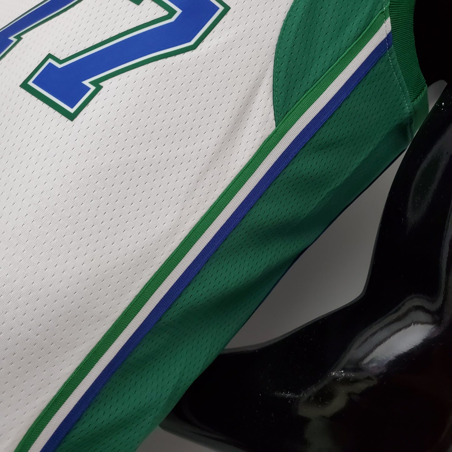 2023 Dallas Doncic #77 Retro Edition Jersey
