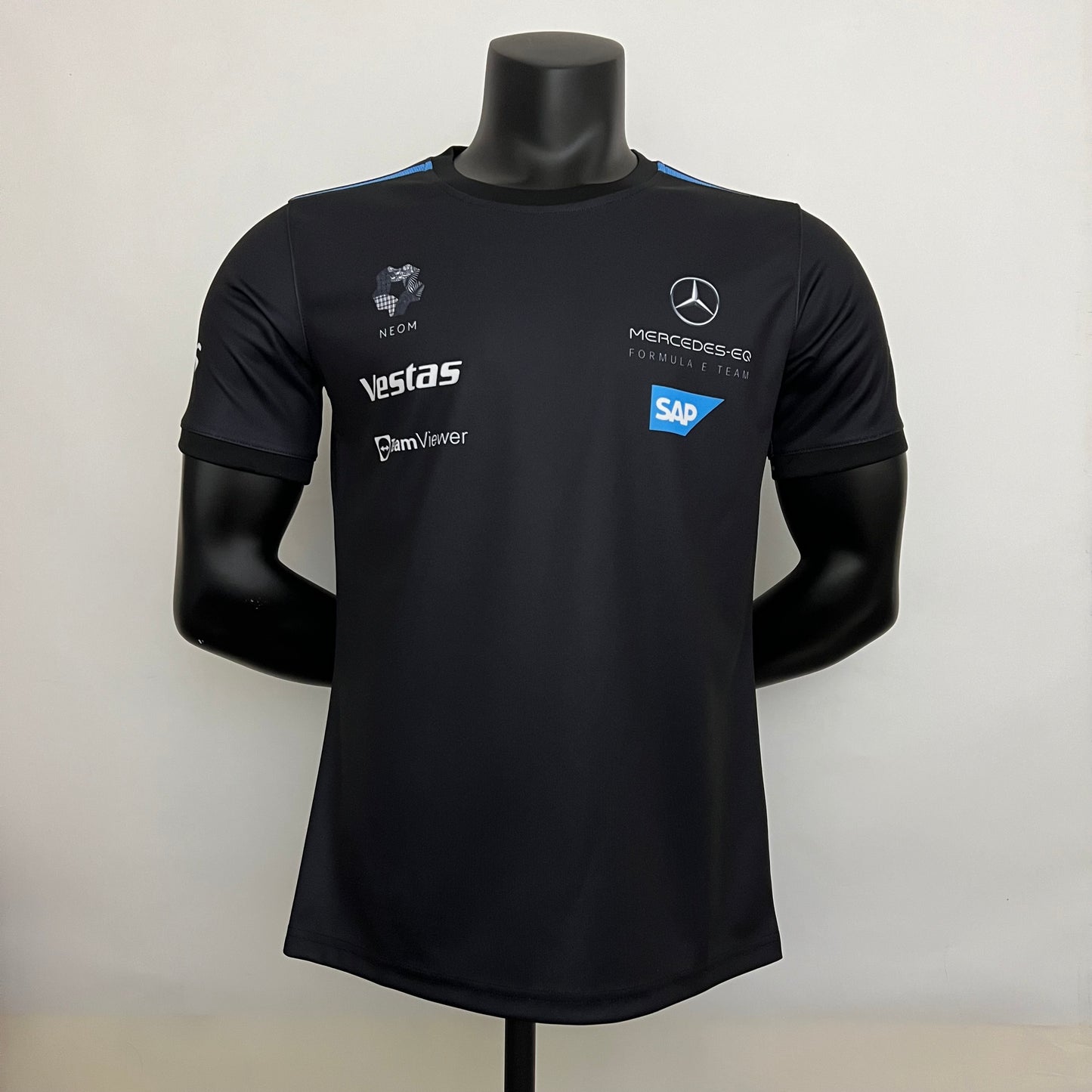Mercedes-EQ F1 2024 T-Shirt – Player Fit | Black