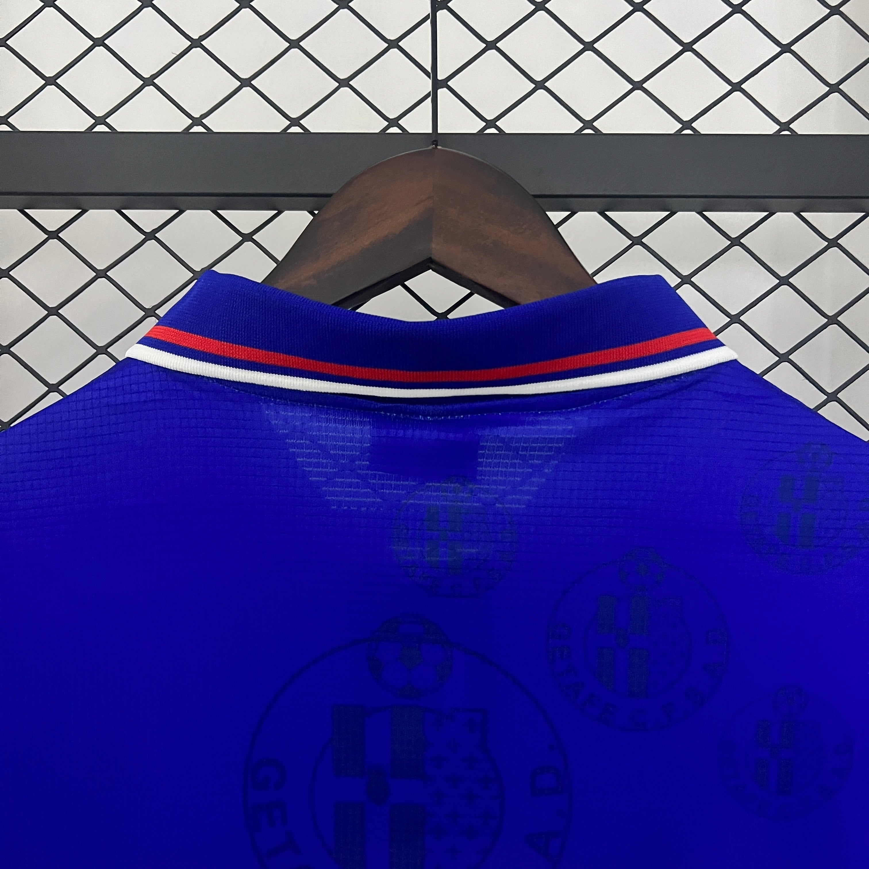 1990s Getafe Retro Football Shirt | Blue Red Home