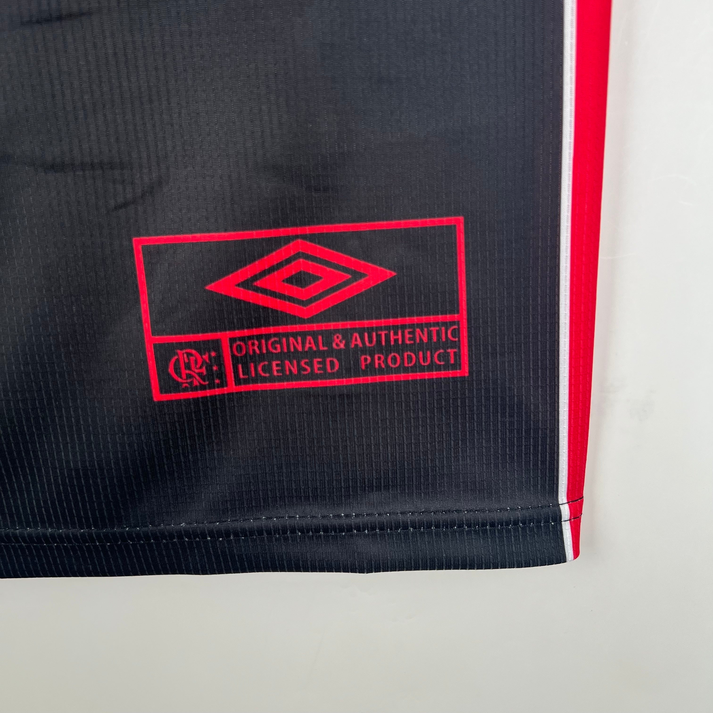 1990s Flamengo Retro Football Shirt | Black Red Home