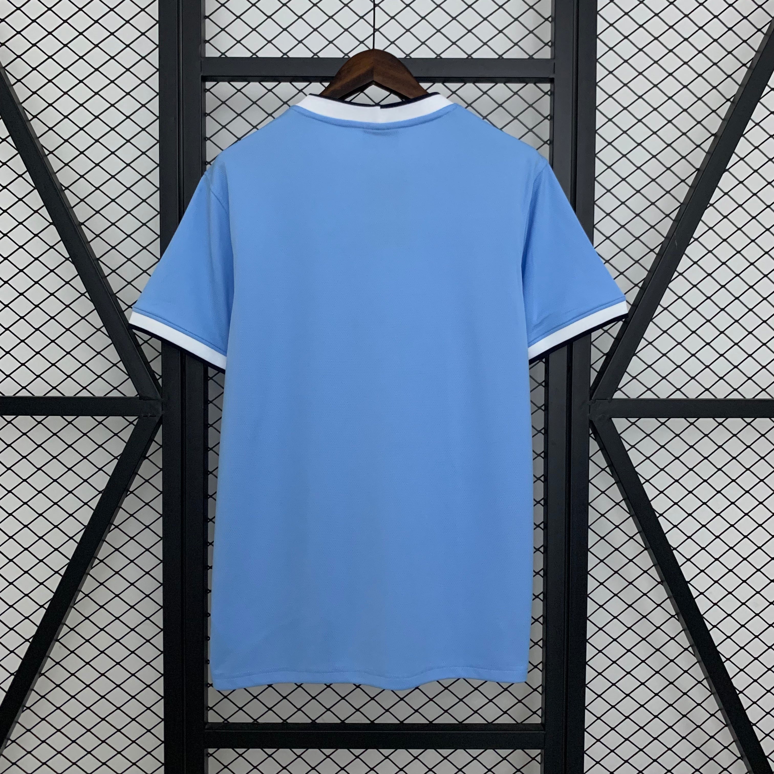 2010s Manchester City Retro Football Shirt | Sky Blue White Home