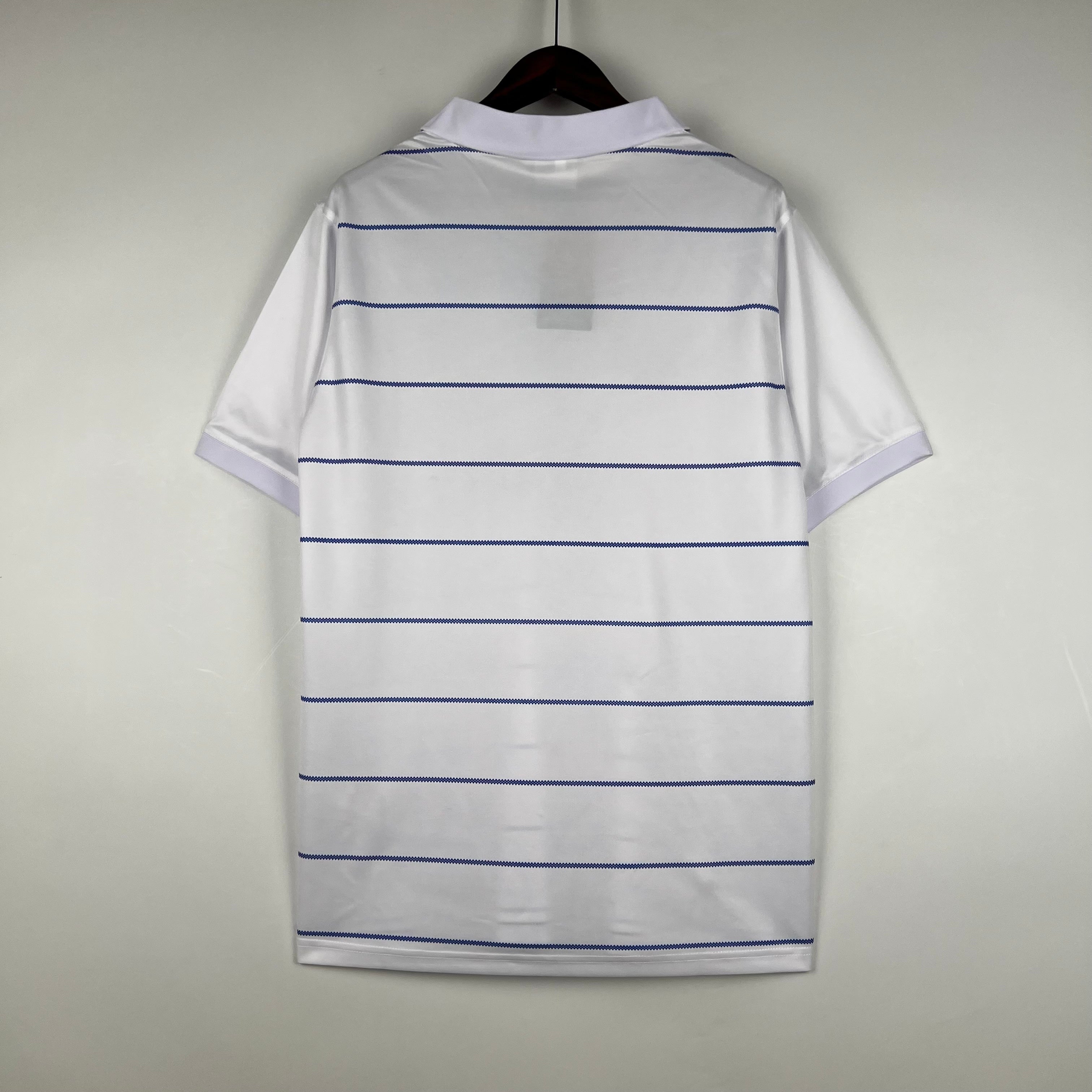 1990s FC Porto Retro Football Shirt | White Blue Home