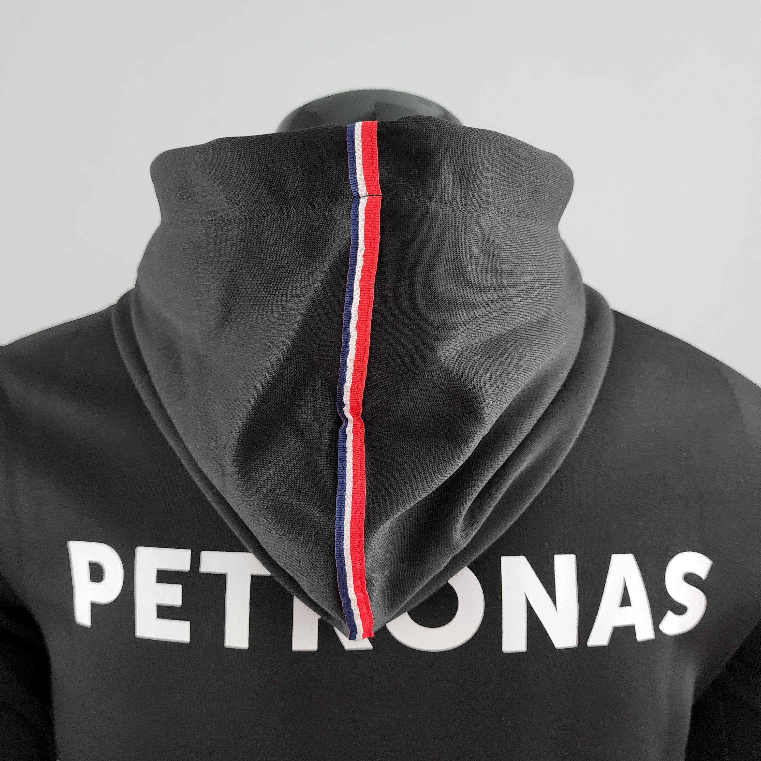 Mercedes AMG F1 2023 Hoodie – Player Fit | Black
