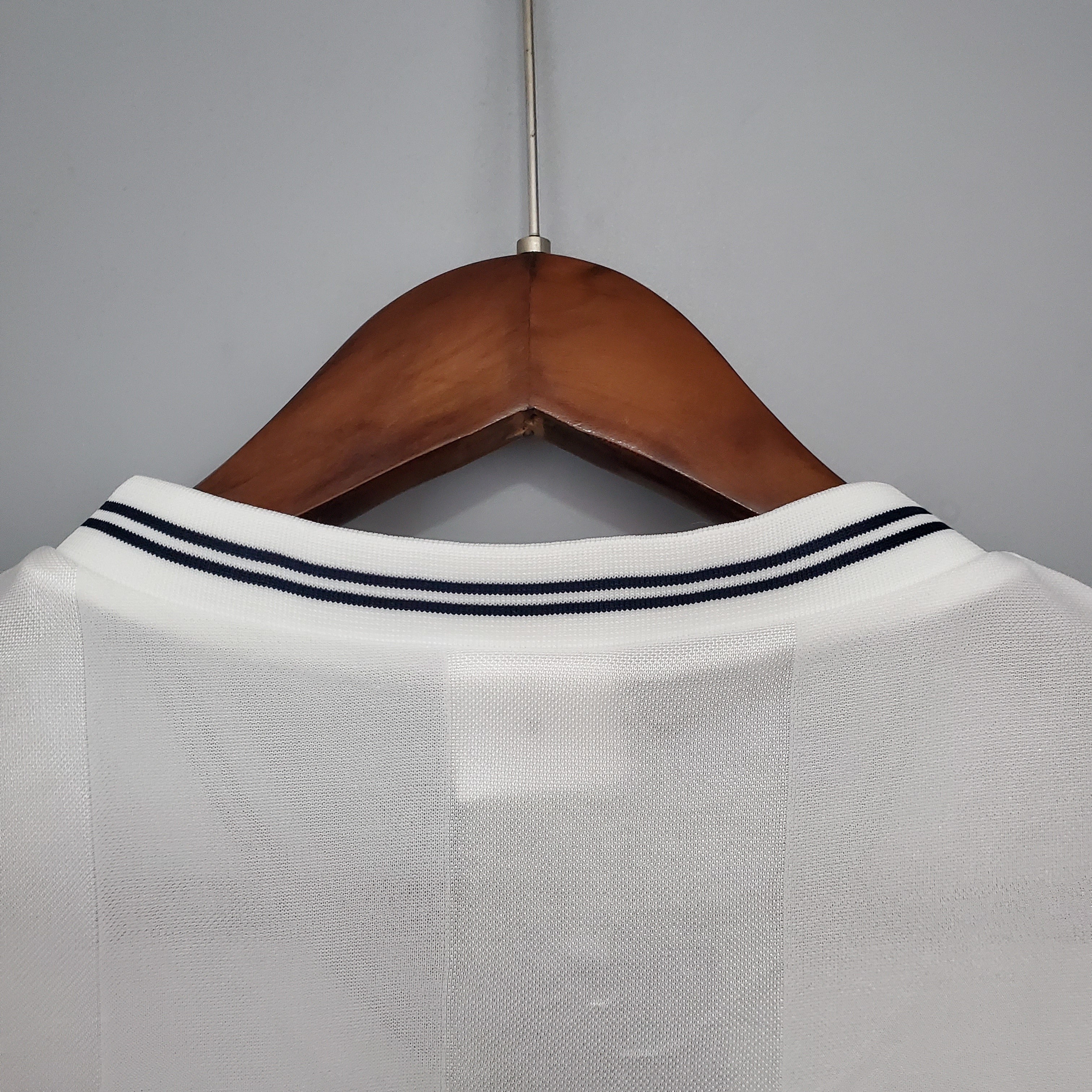 1980s Tottenham Hotspur Retro Football Shirt | White Black Home