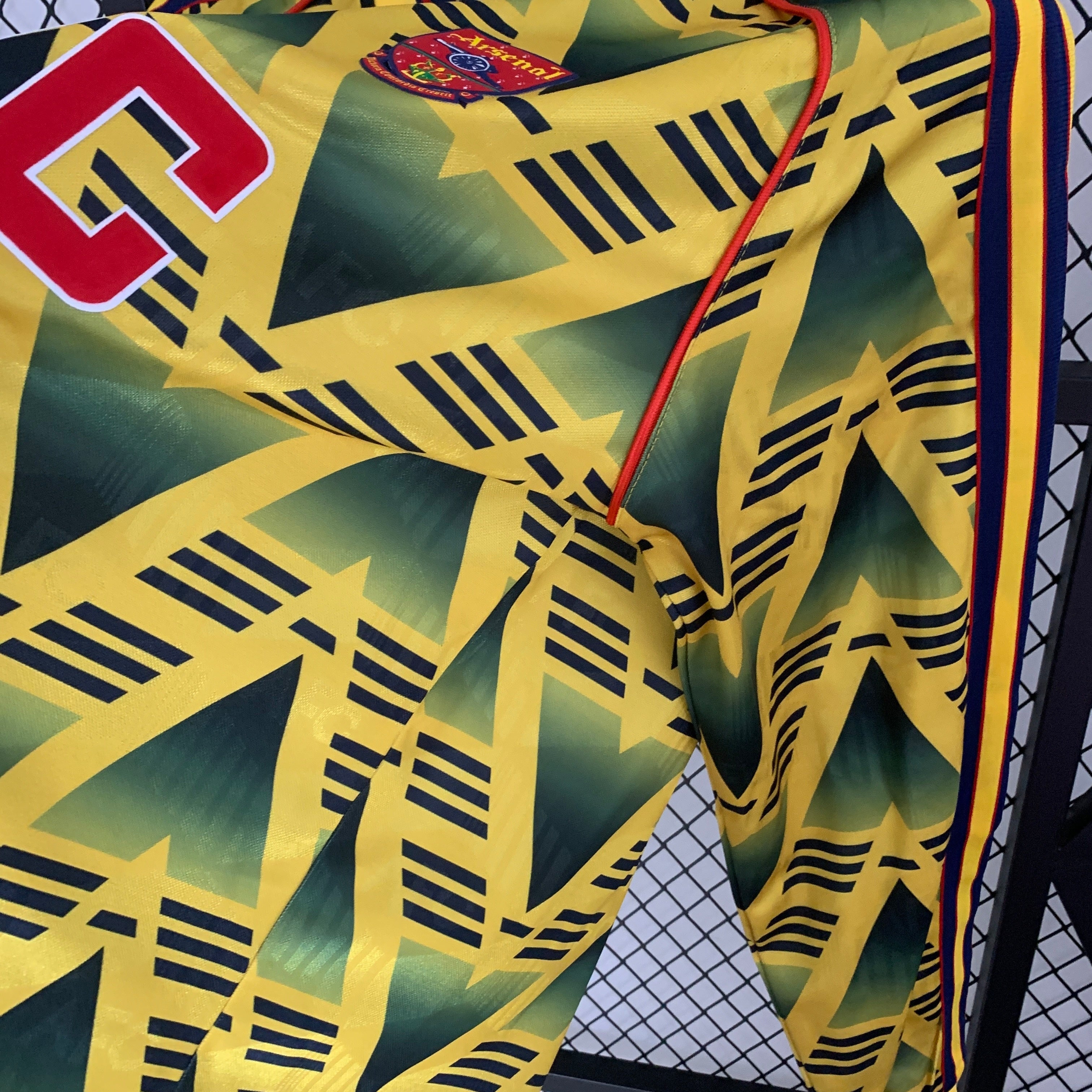 1990s Arsenal Retro Football Shirt | Yellow Green Home