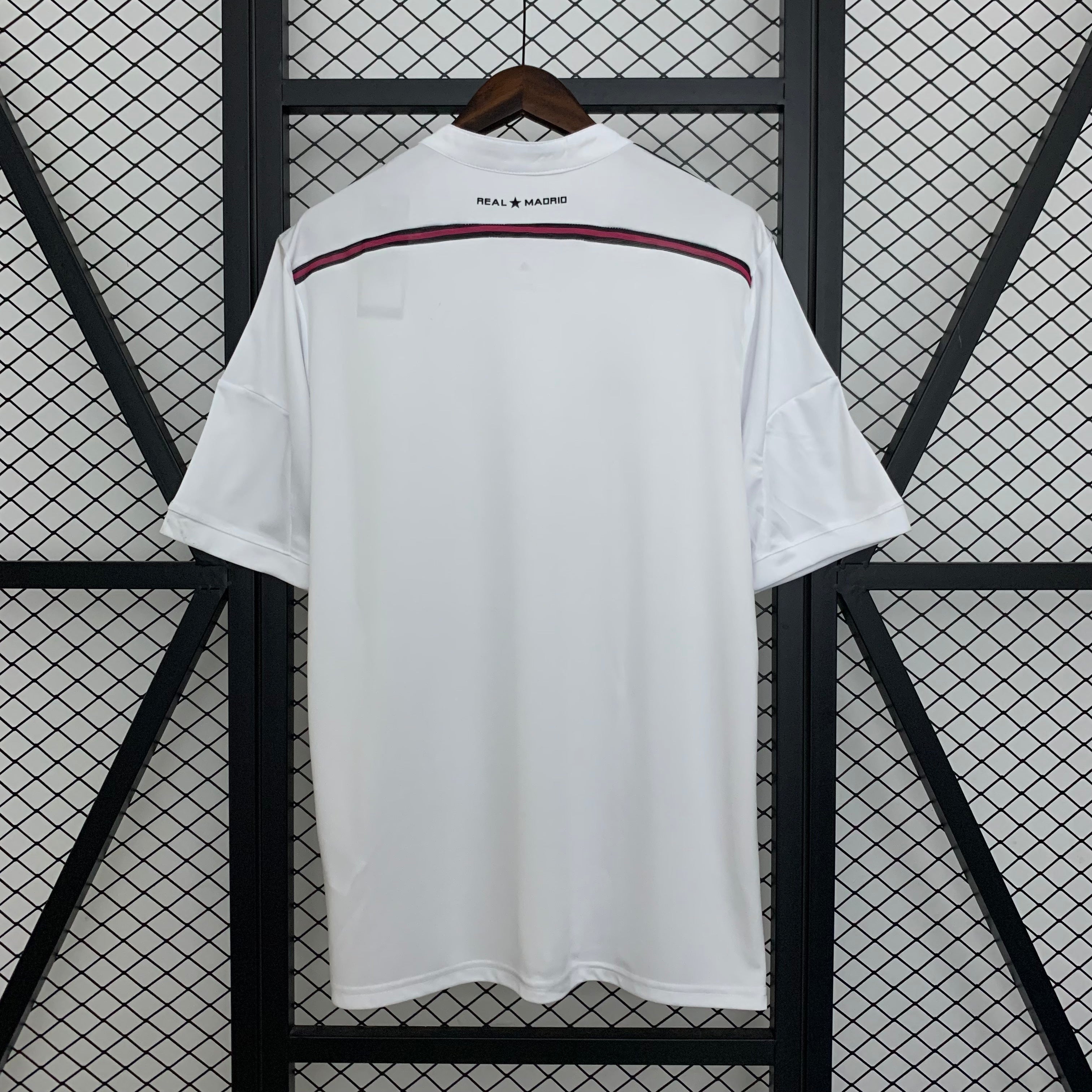 2010s Real Madrid Retro Football Shirt | White Black Home
