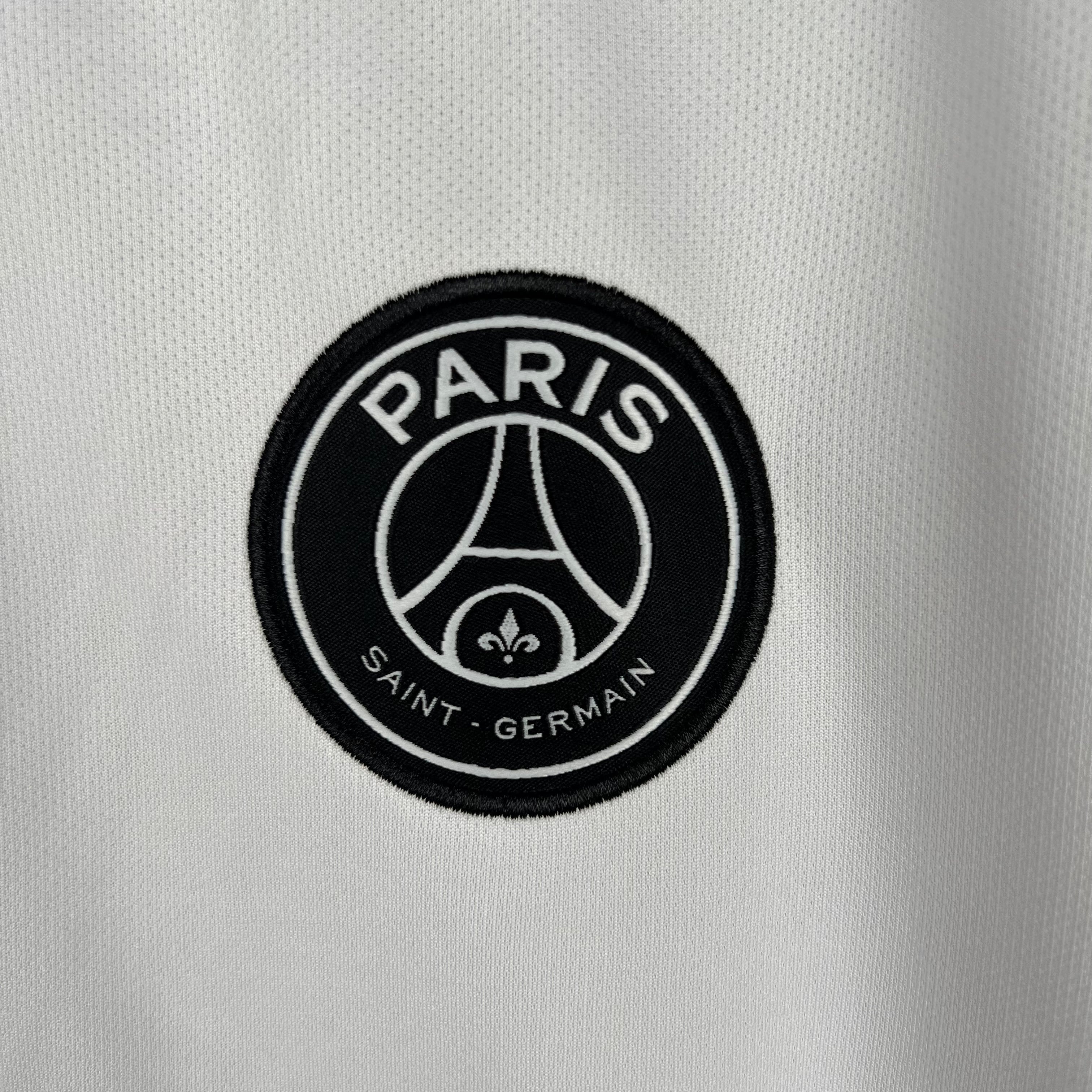 2020s Paris Saint-Germain Retro Football Shirt | White Black Home