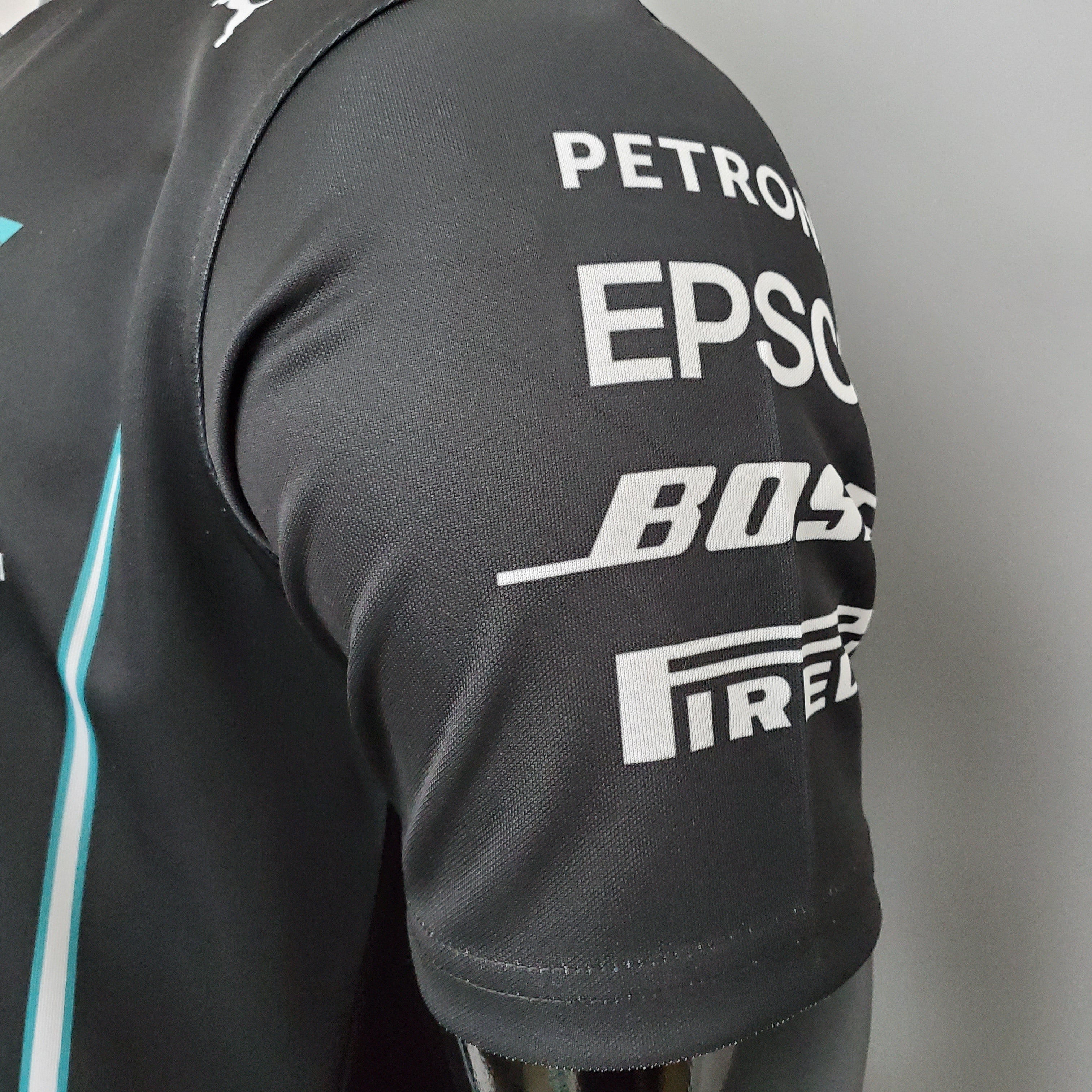 Mercedes F1 2023 T-Shirt – Player Fit – Lewis Hamilton #44 Petronas | Black