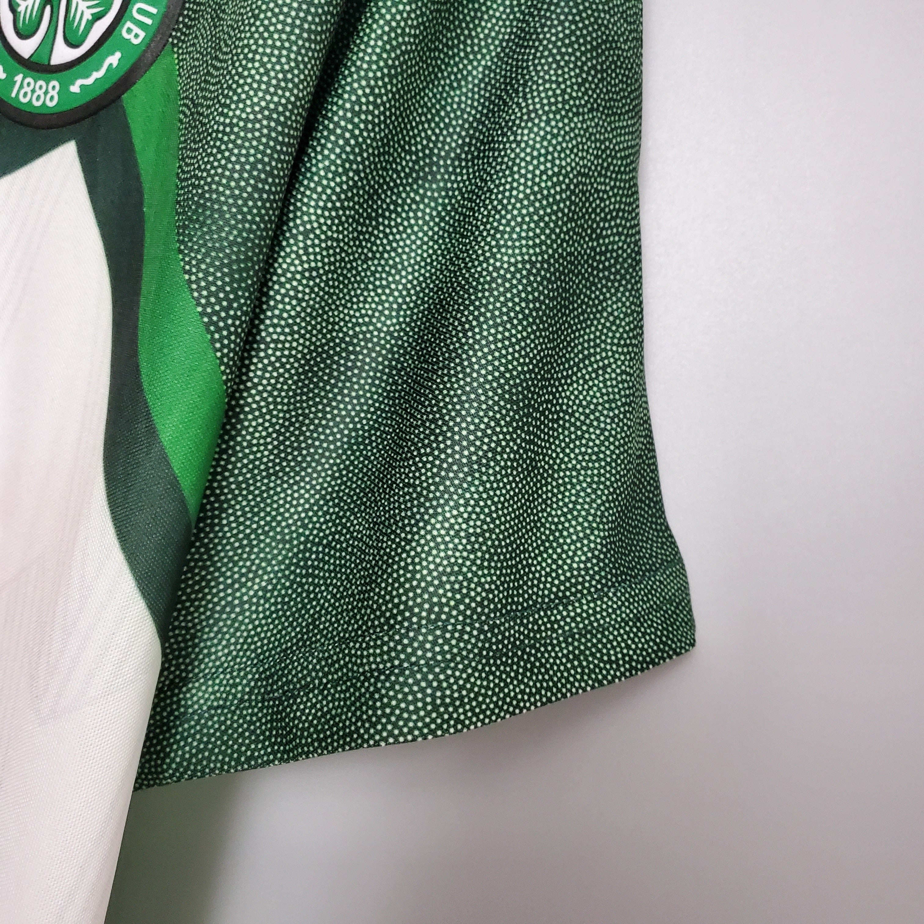 1990s Celtic Retro Football Shirt | Green White Third