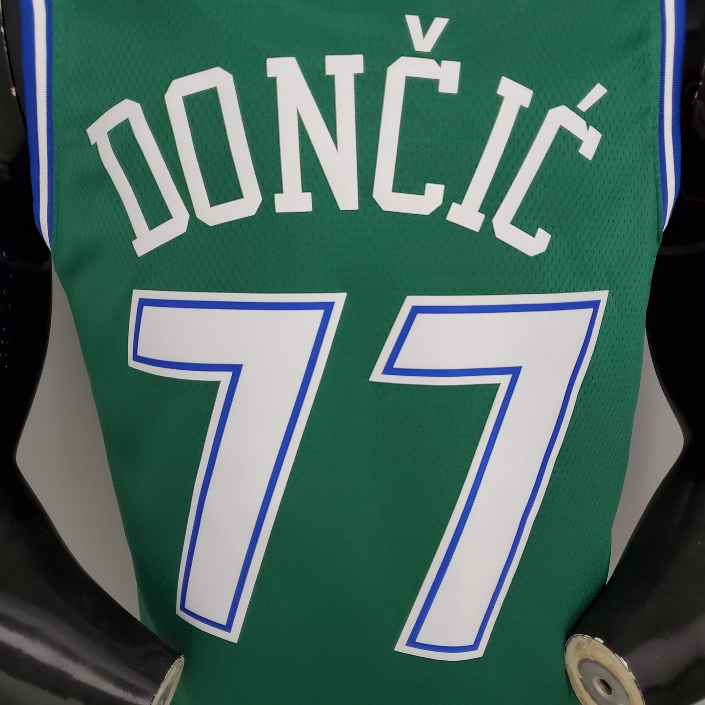 2020 Dallas Dončić #77 Retro Basketball Jersey